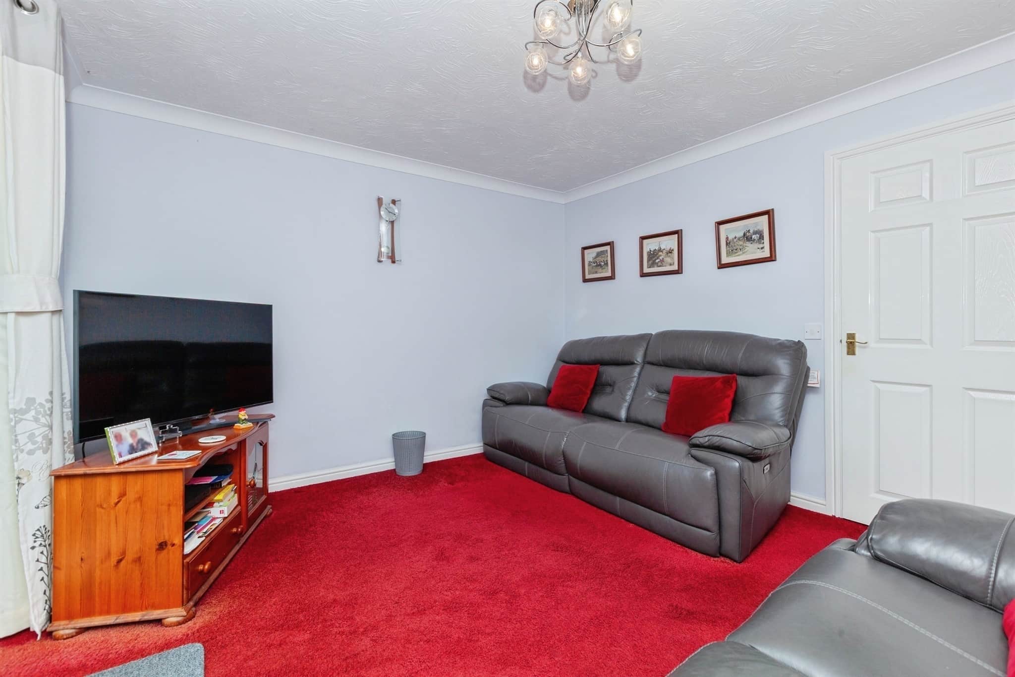 Property at Erringtons Close, Oadby, Leicester