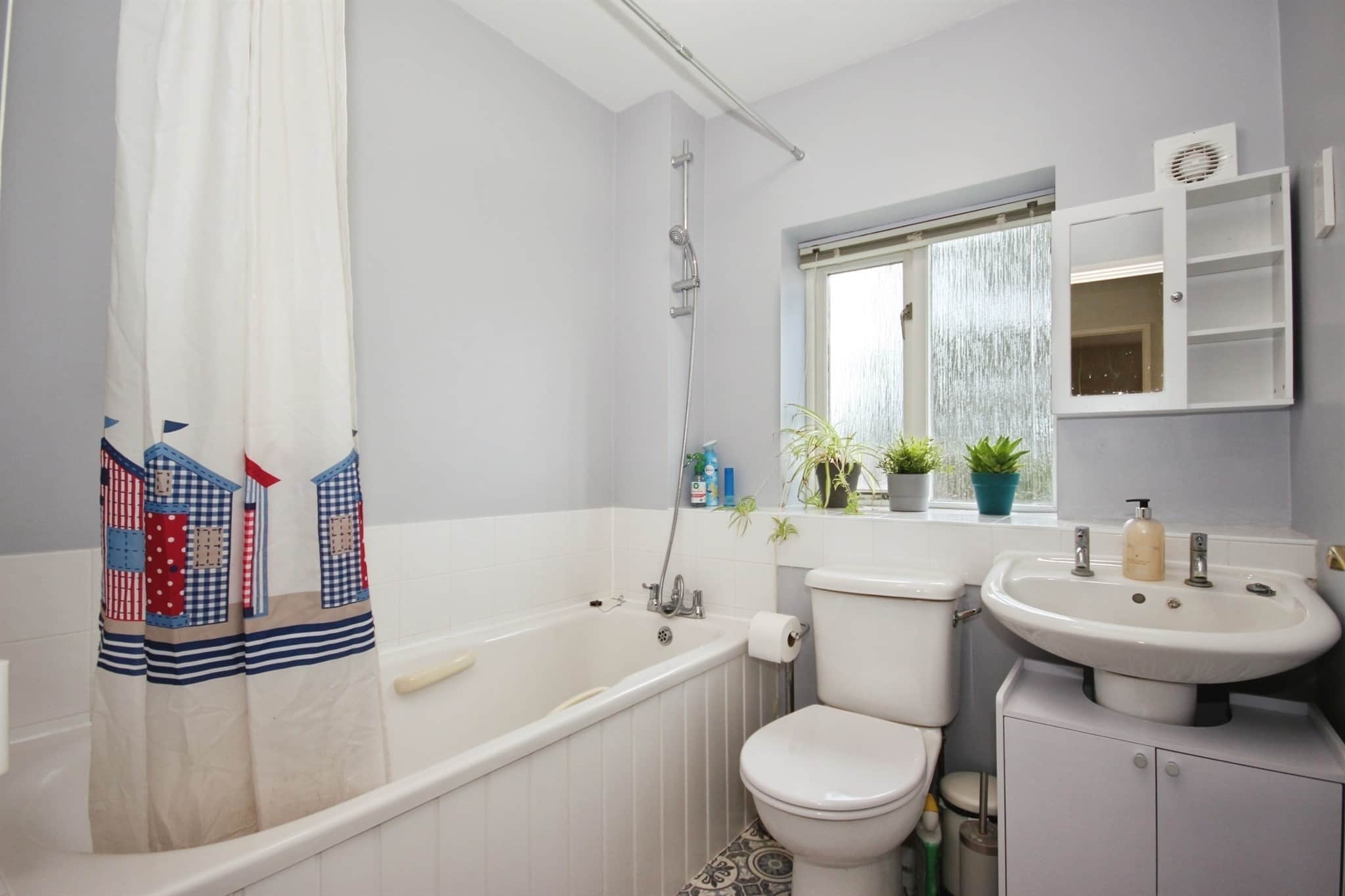 Property at Mollington Grove, Hatton Park, WARWICK