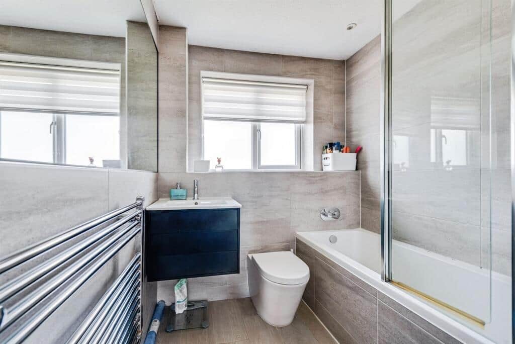 Property at Hamble Drive, Abingdon