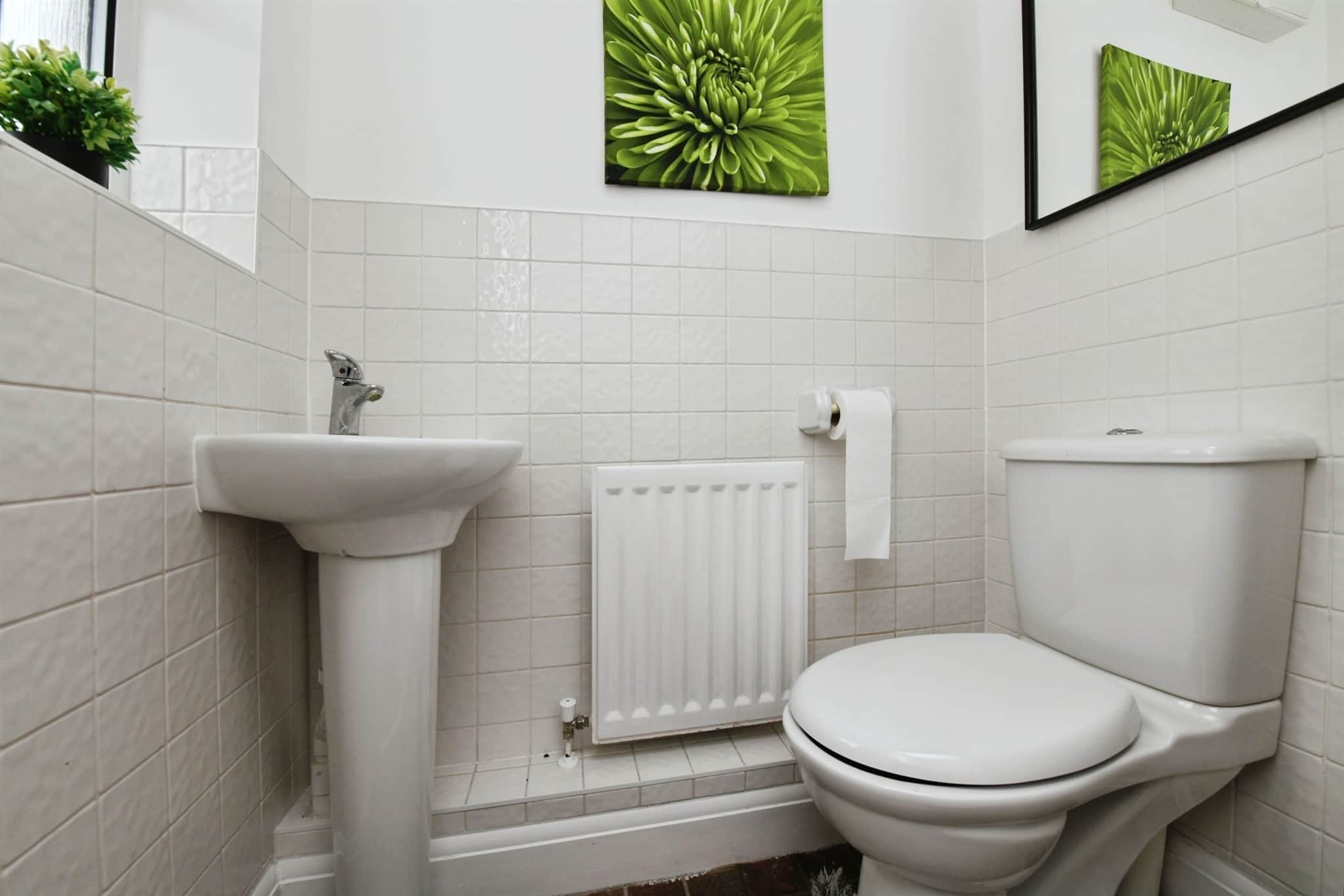 Property at Pembroke Drive, Aveley, South Ockendon