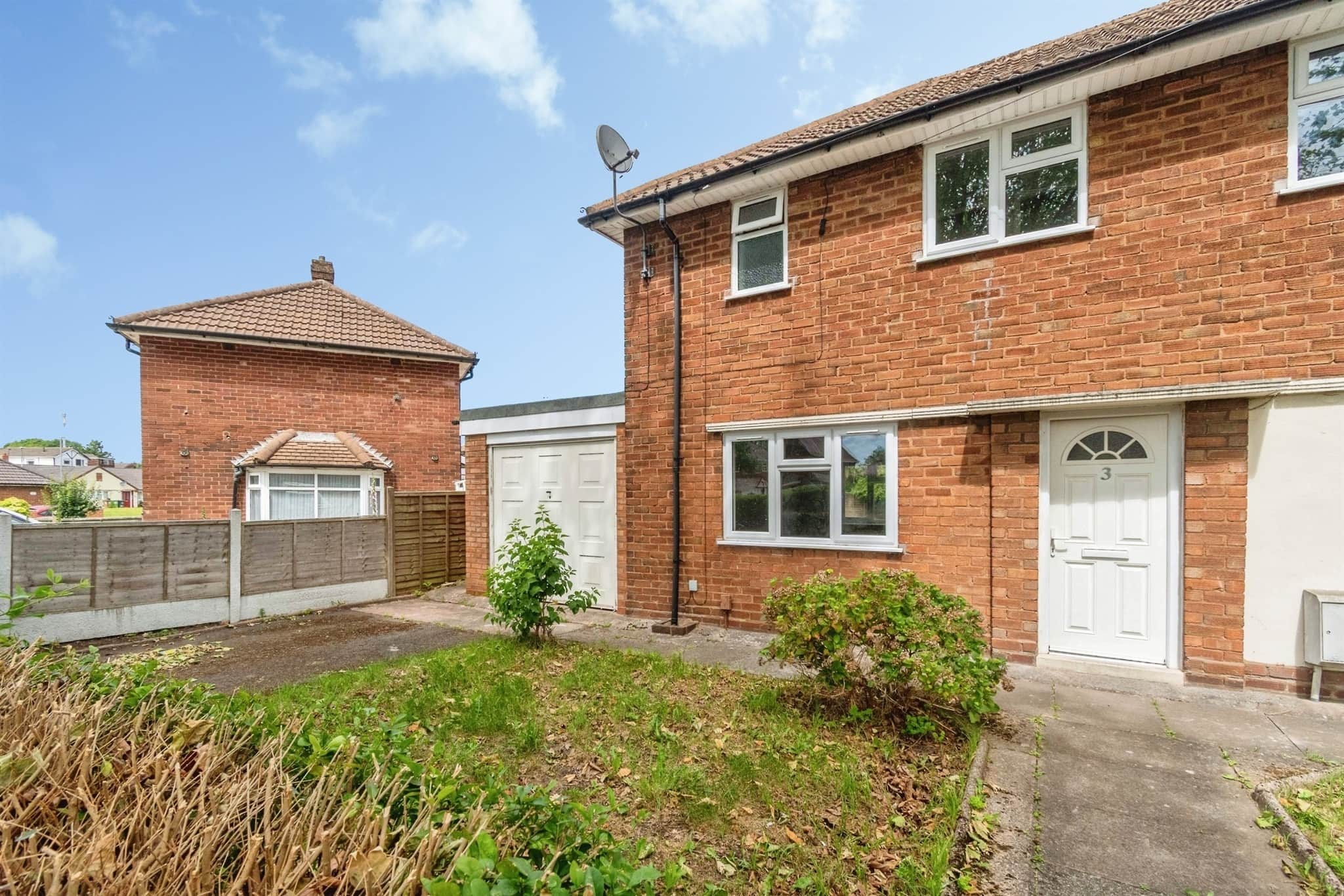 Property at Lodge Road, Wednesbury
