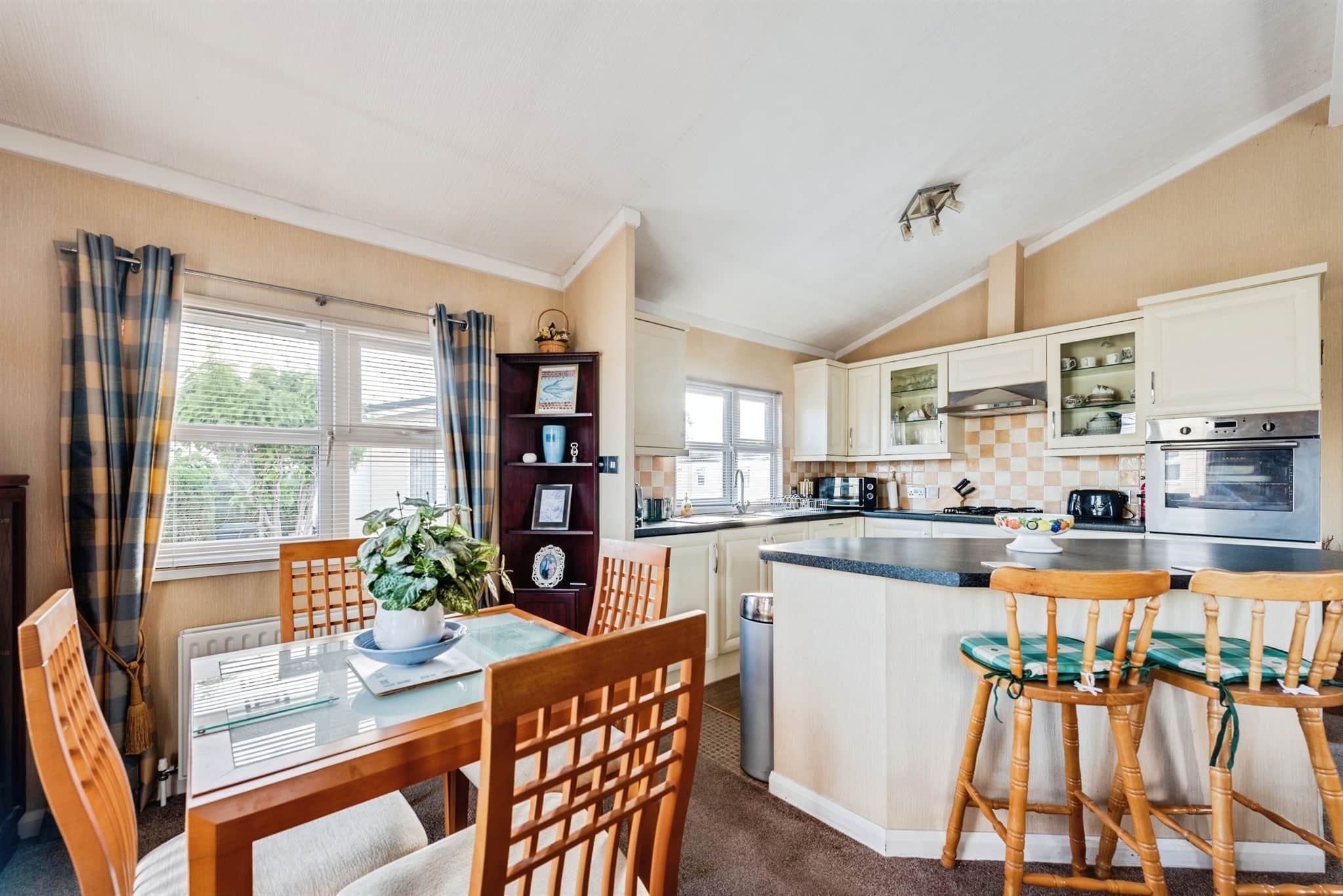 Property at Alpha Avenue, Garsington, Oxford