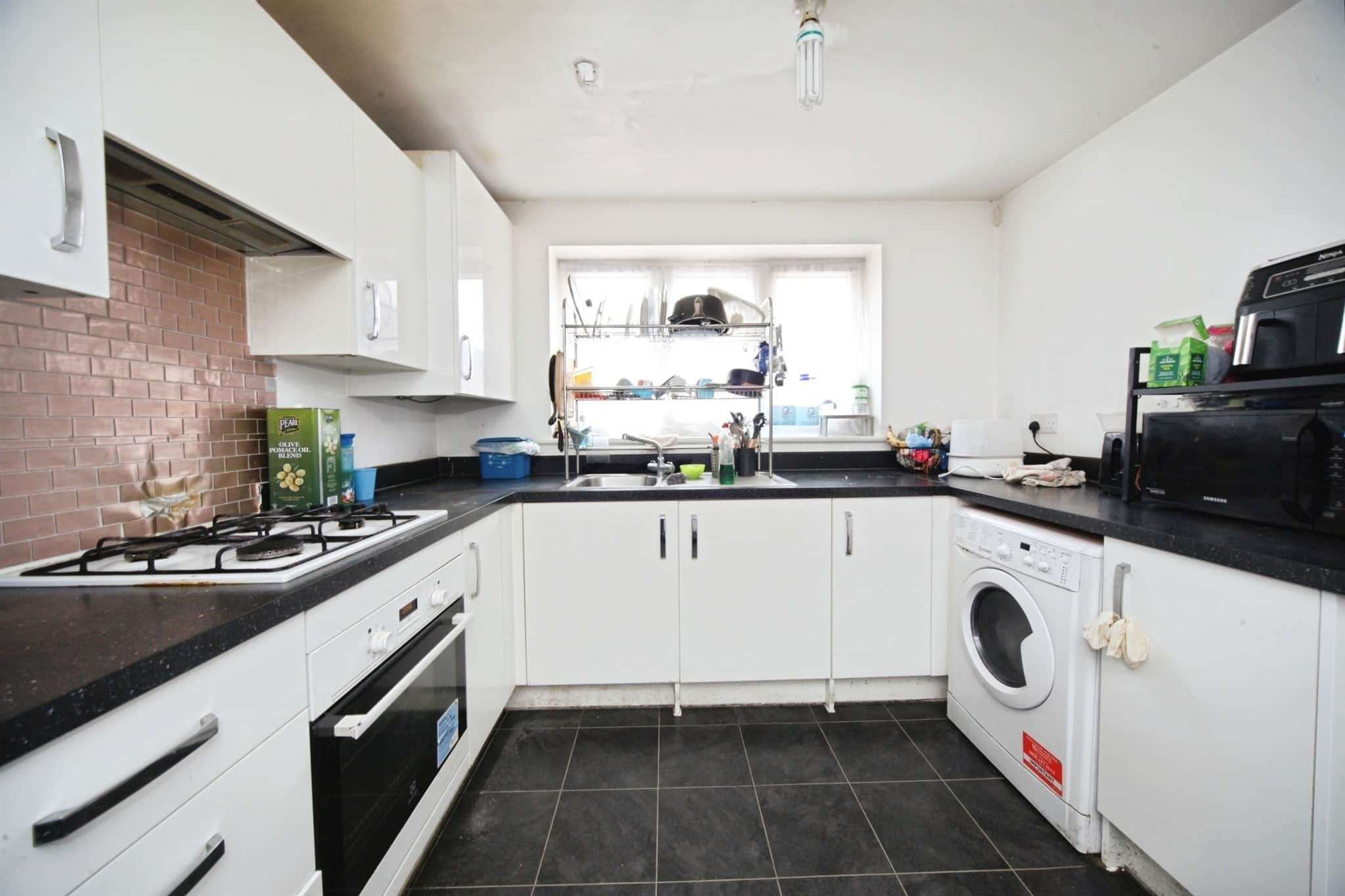 Property at Guardian Way, Luton