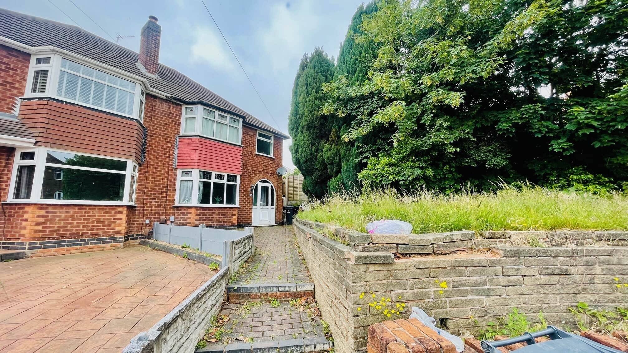 Property at Fairbourne Avenue, Birmingham