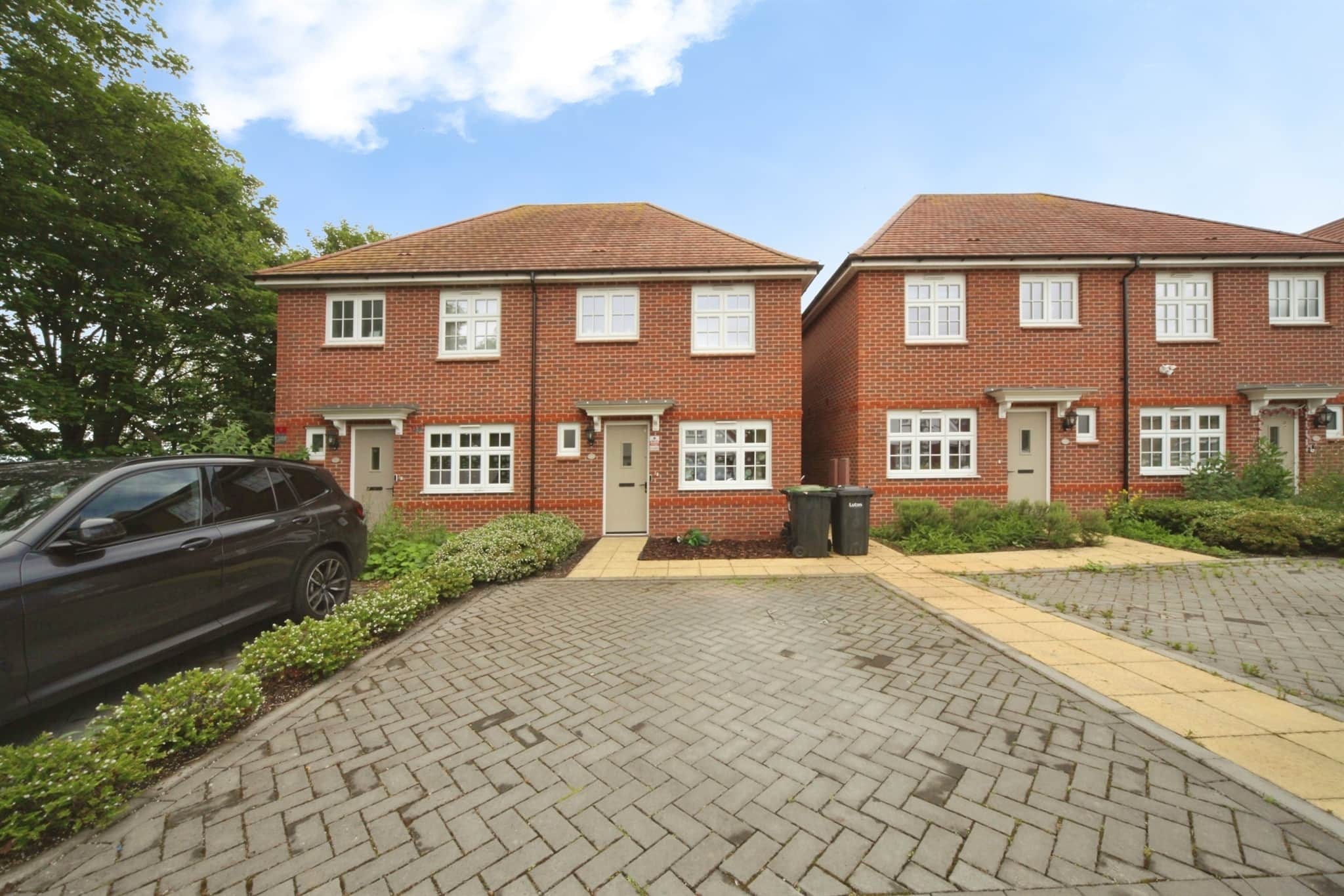 Property at Armstrong Road, Luton