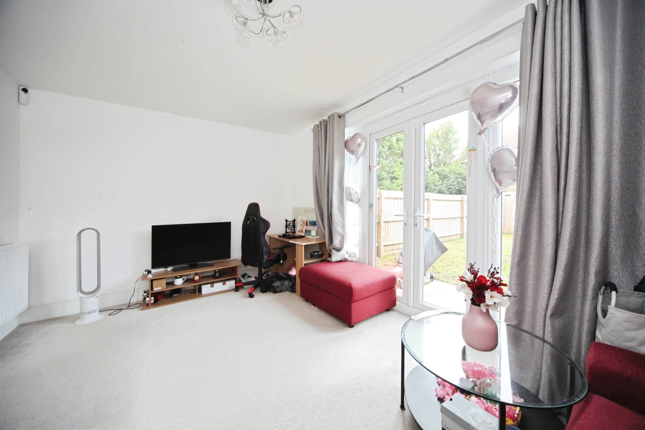Property at Armstrong Road, Luton