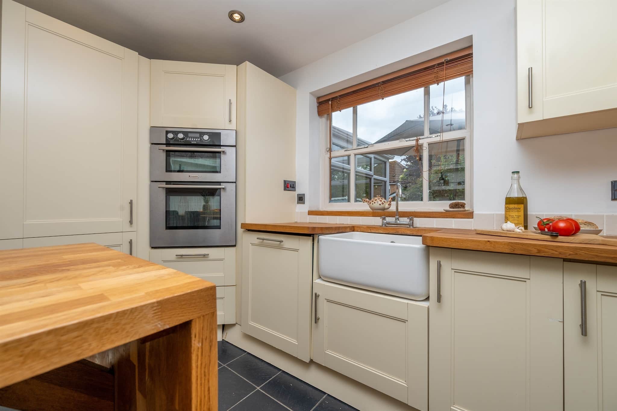 Property at Tantallon Close, Berkeley Beverborne, Worcester