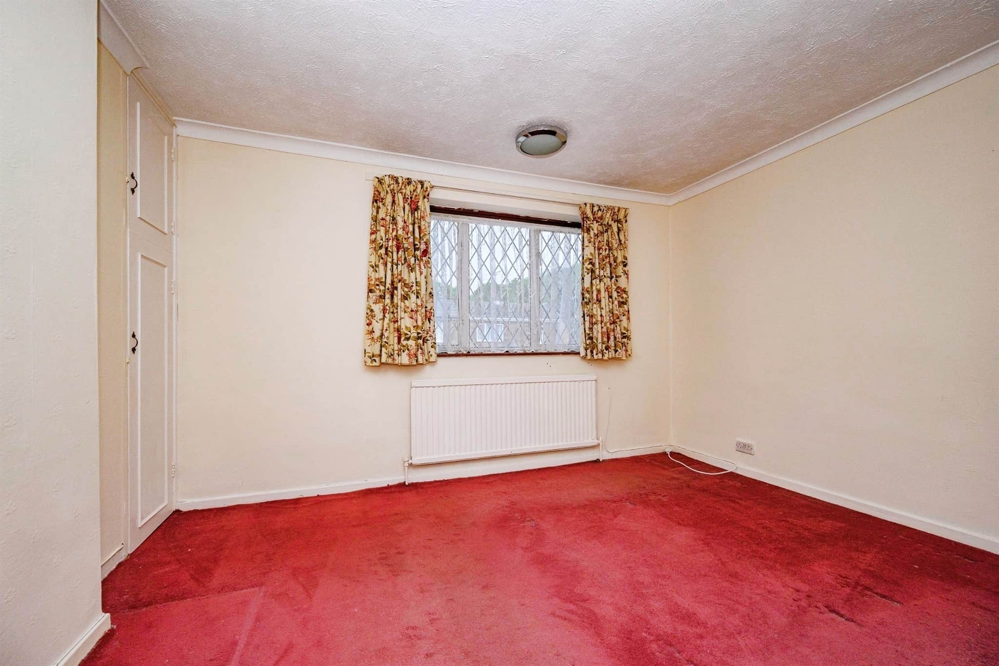 Property at Saturn Way, Hemel Hempstead
