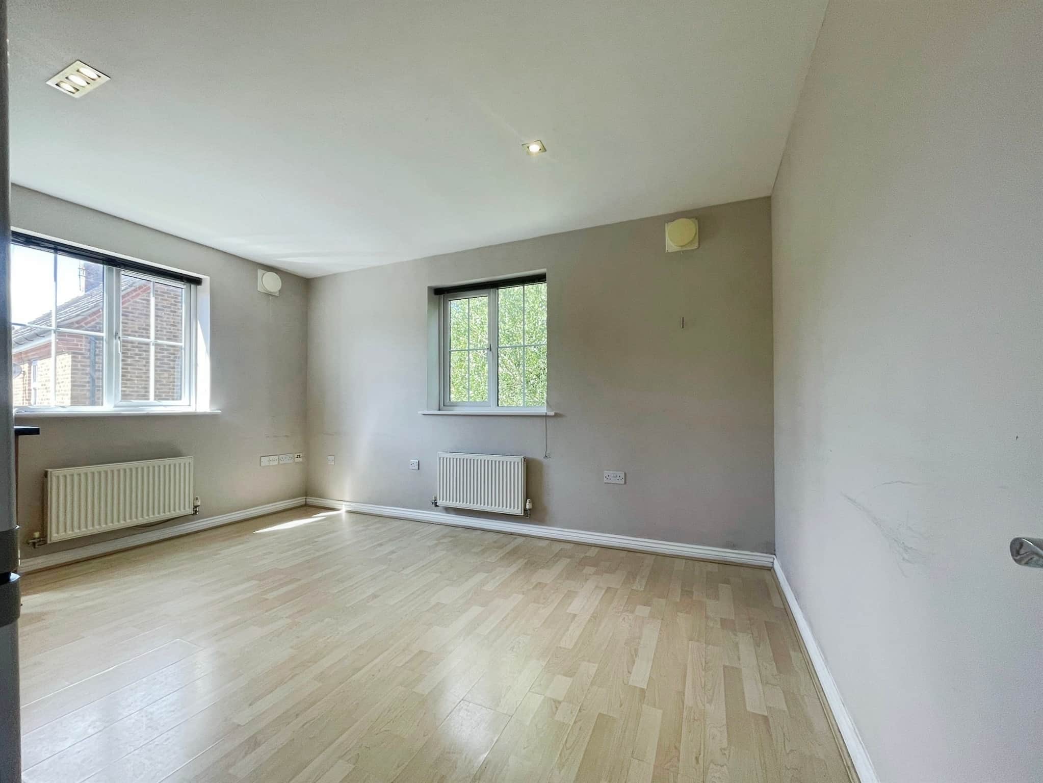 Property at Queensgate, Aylesbury