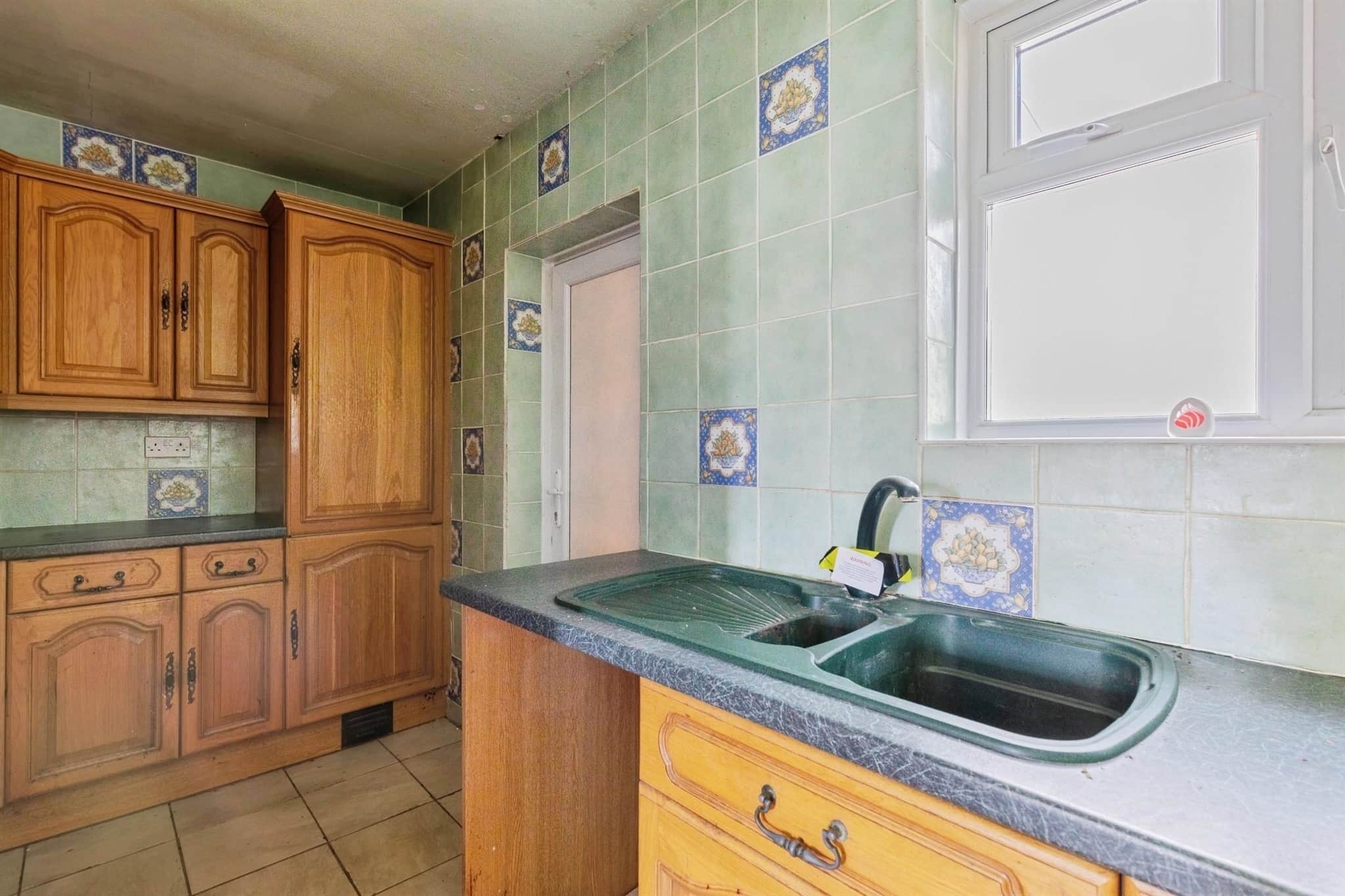 Property at Broadway, Leamington Spa