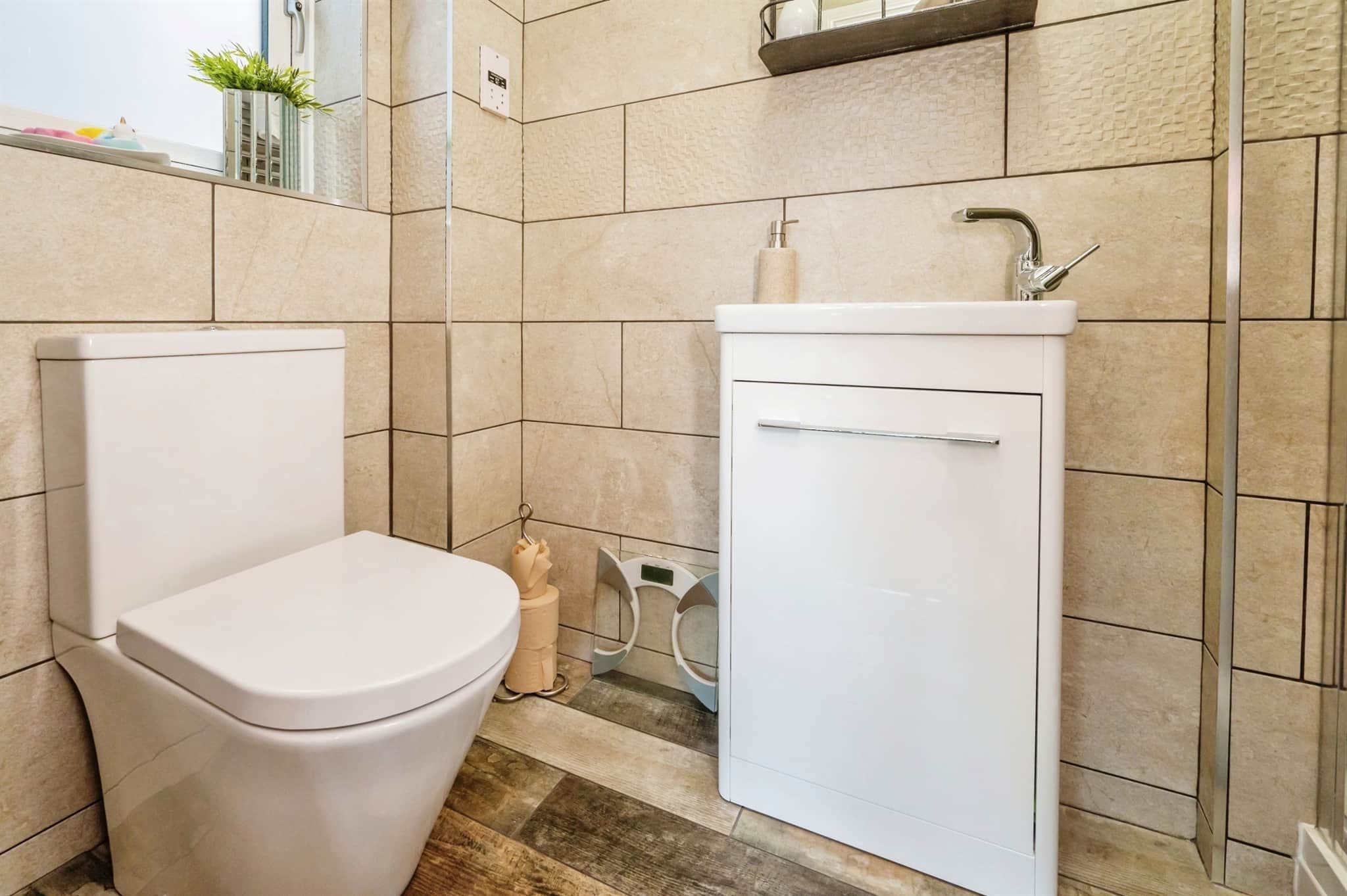 Property at Farundles Avenue, Lyppard Woodgreen, Worcester