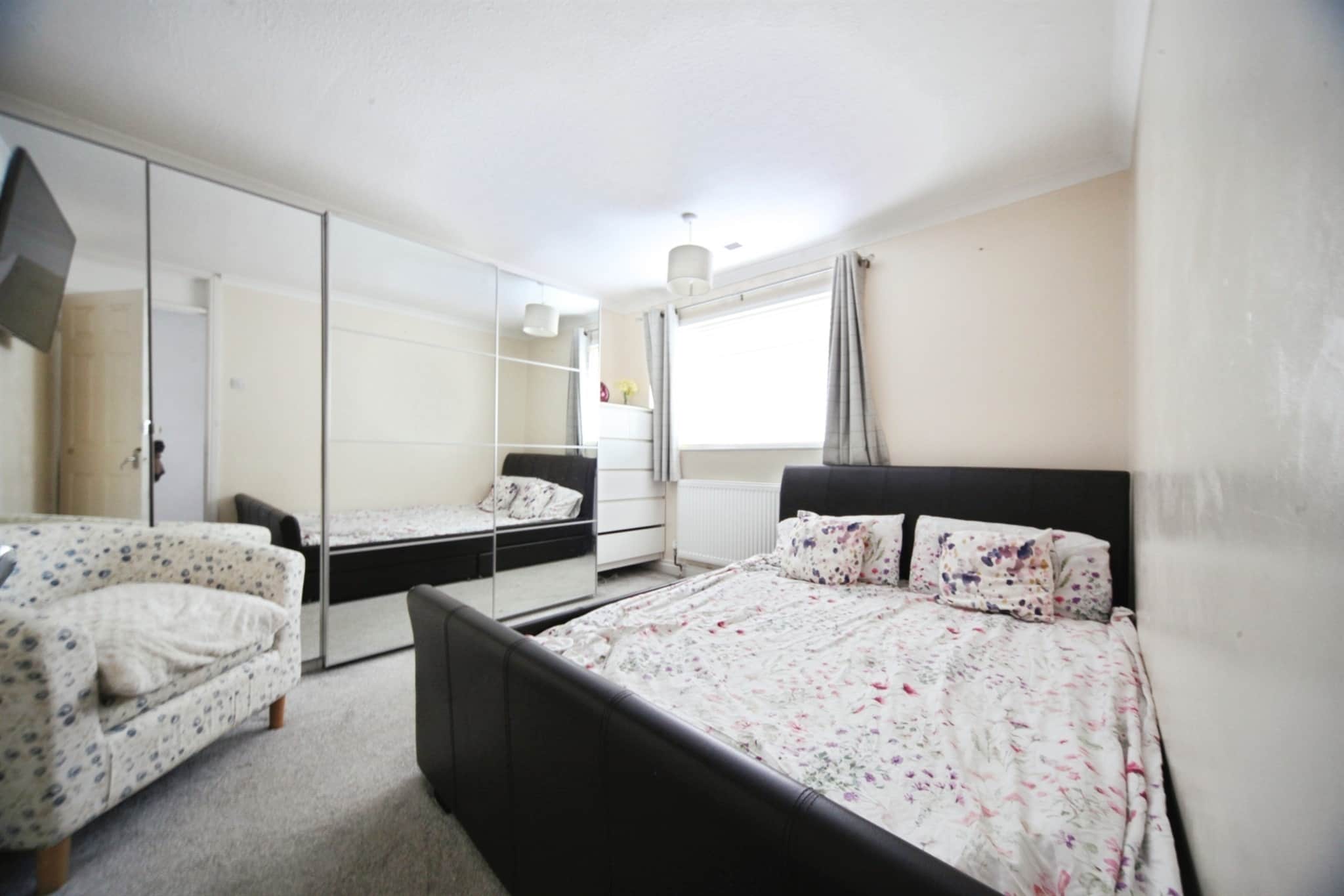 Property at Englands Avenue, Dunstable
