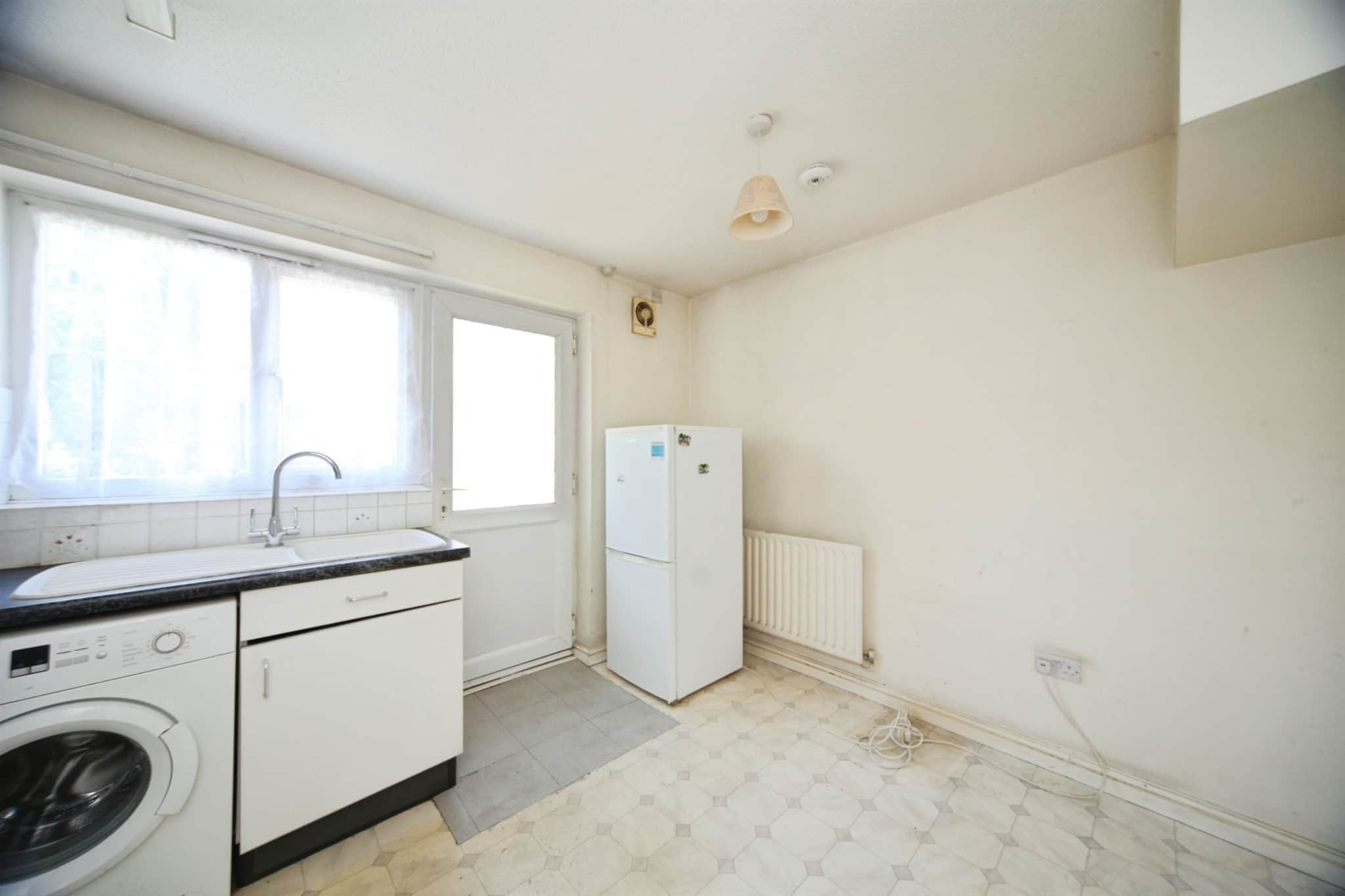Property at Larkspur Gardens, Luton