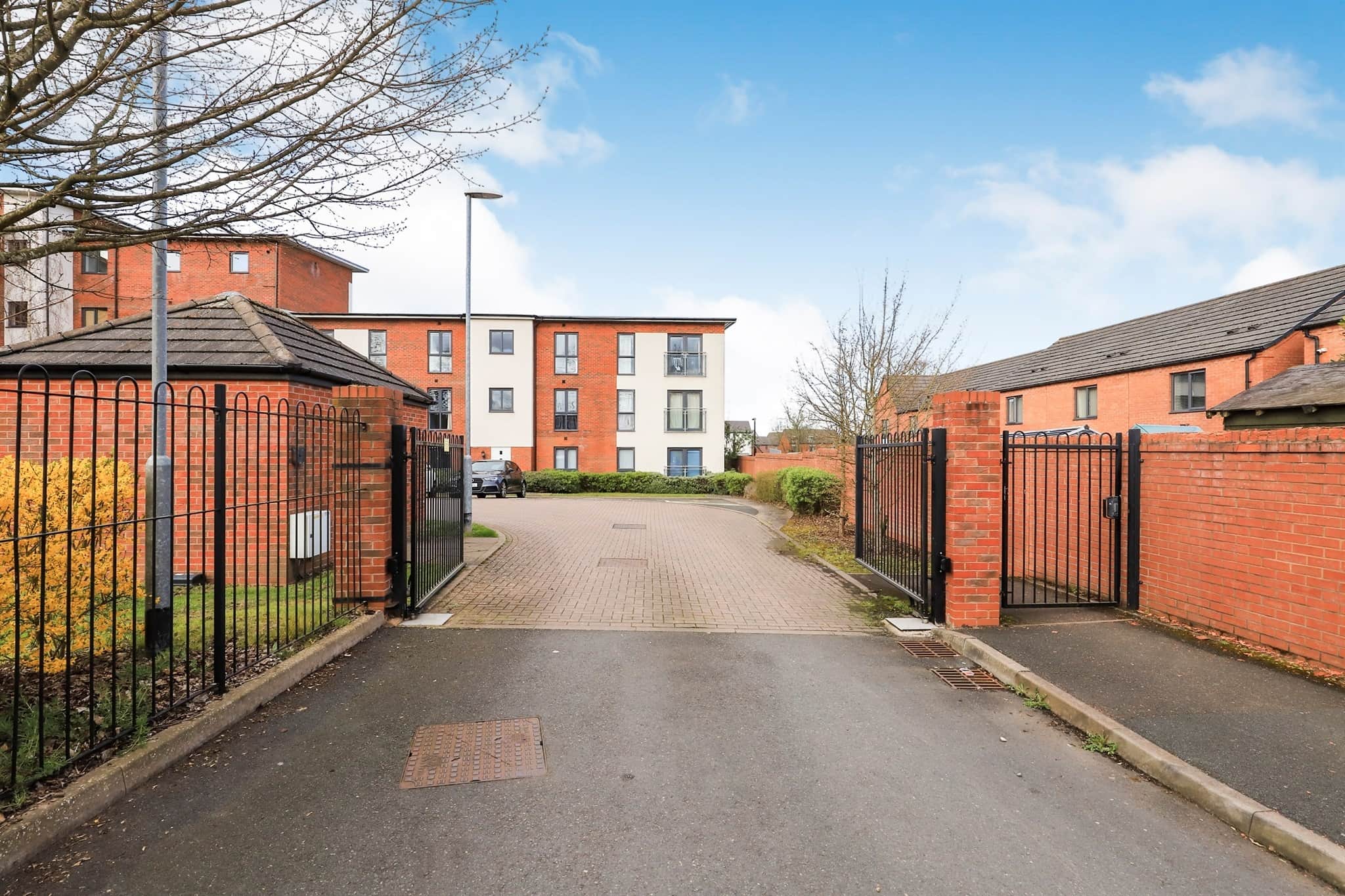 Property at Donington Grove, Oxley, Wolverhampton