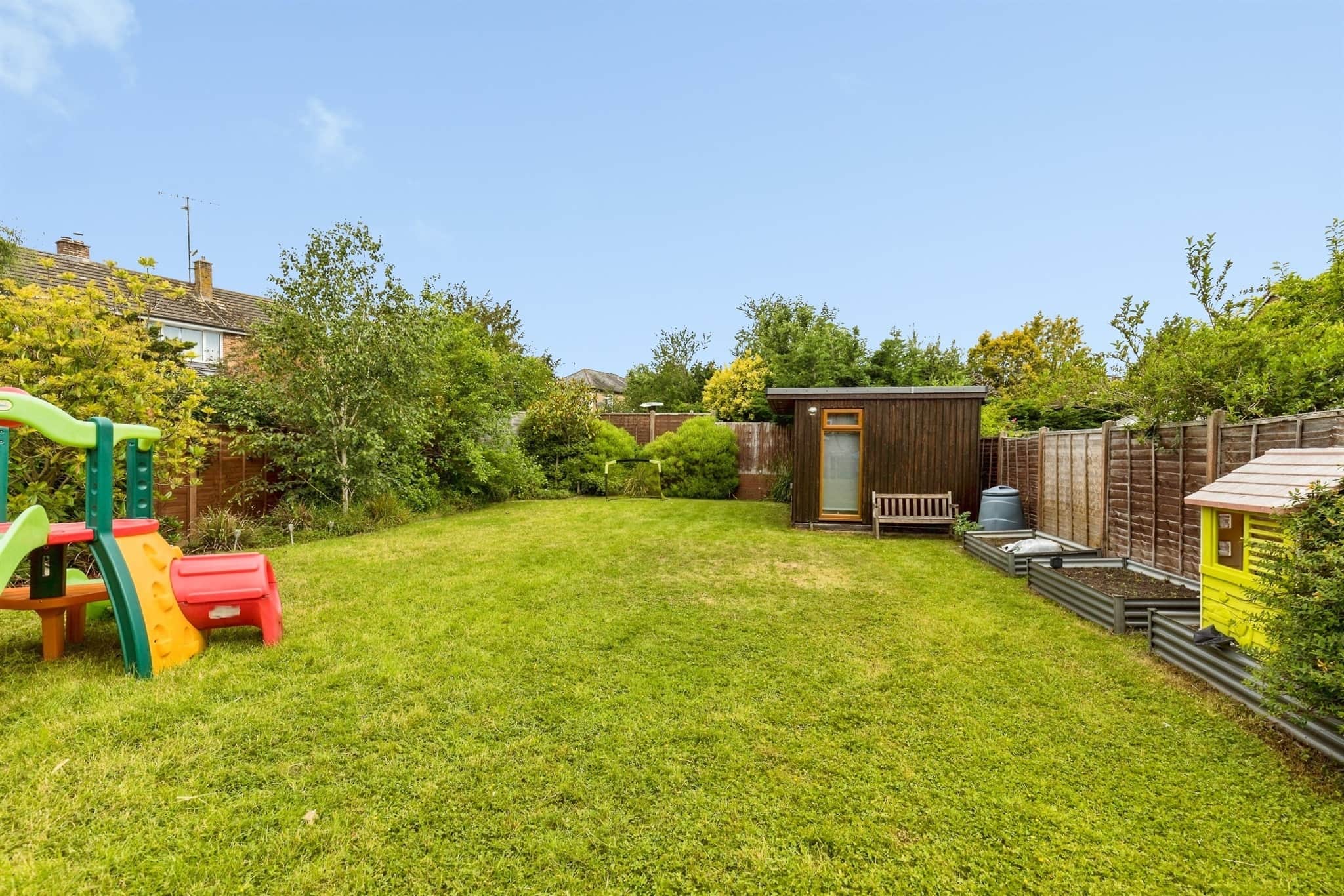 Property at Daux Avenue, Billingshurst