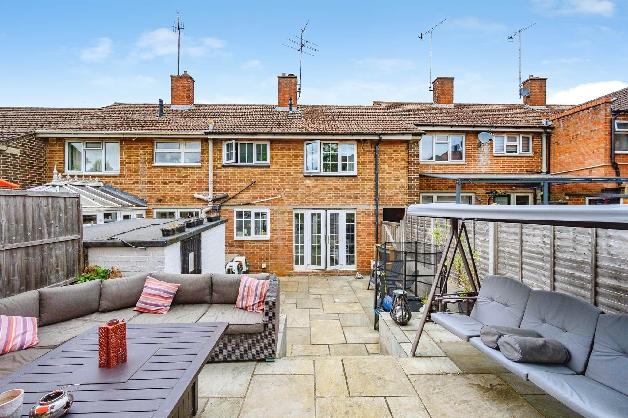 Property at Risedale Hill, Hemel Hempstead