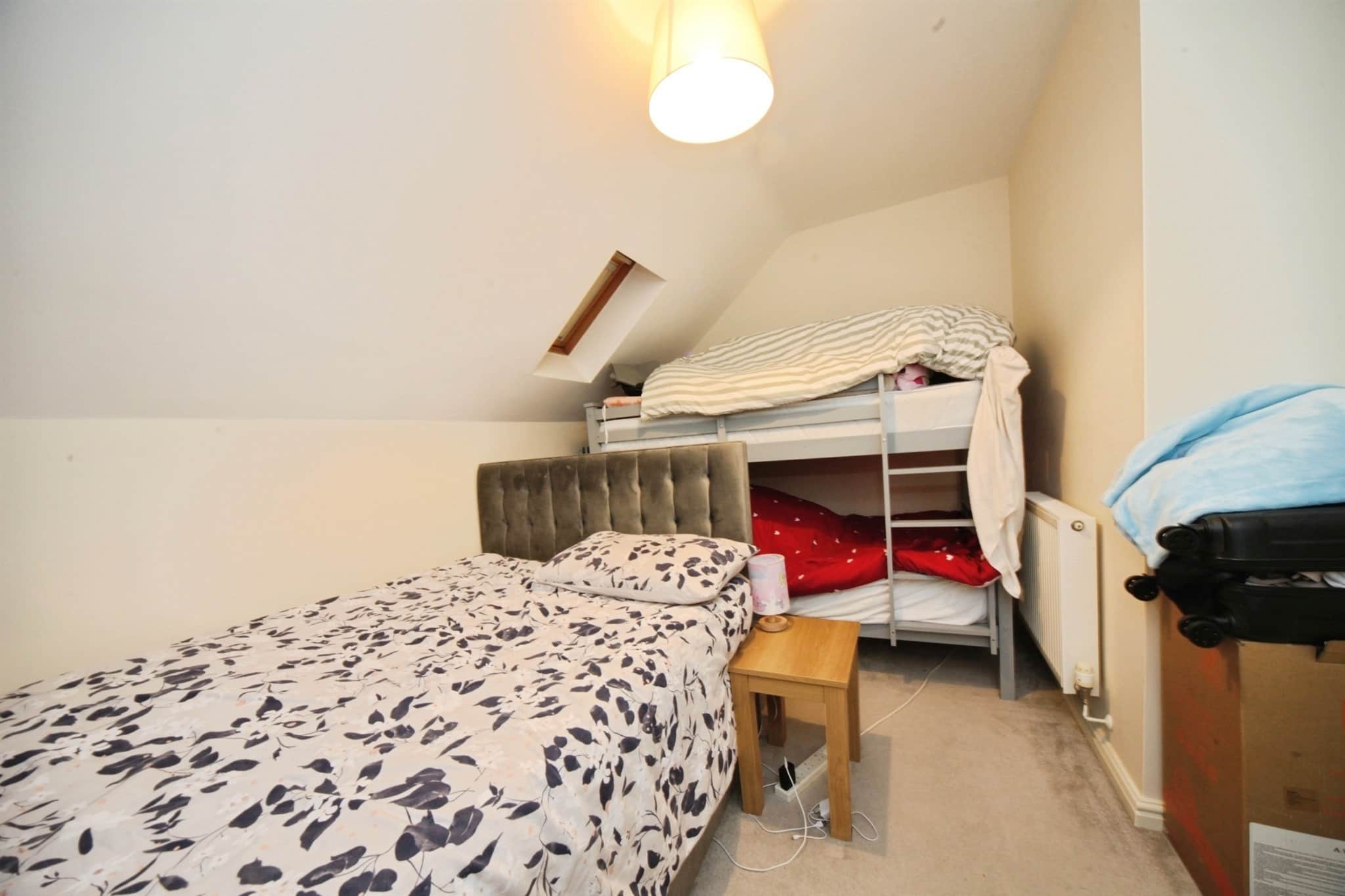 Property at The Wickets, Luton