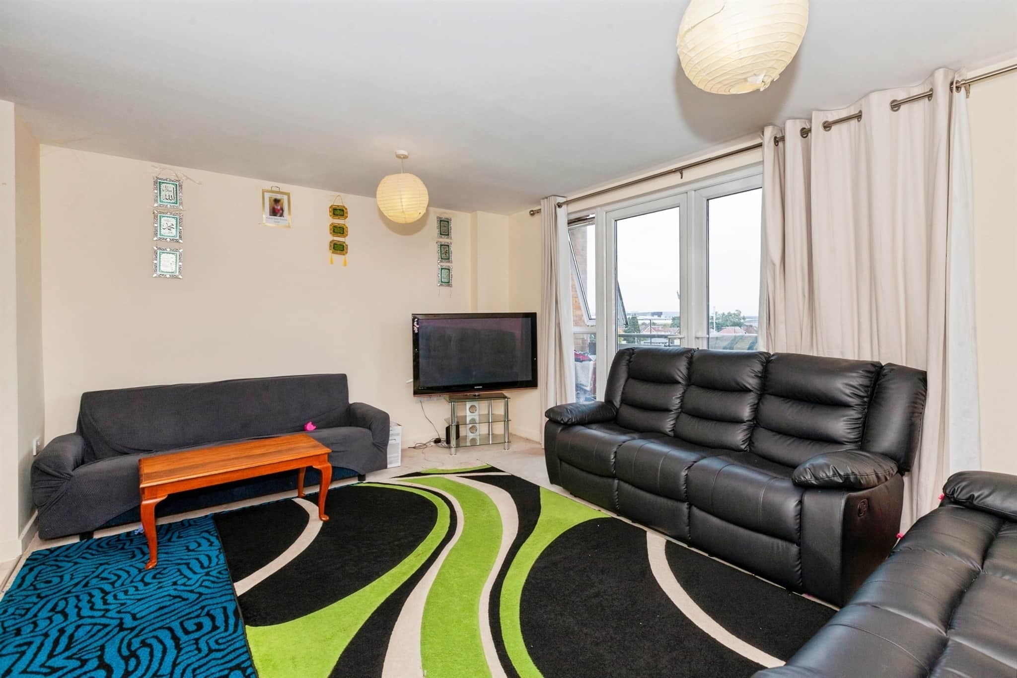 Property at Tuns Lane, Slough