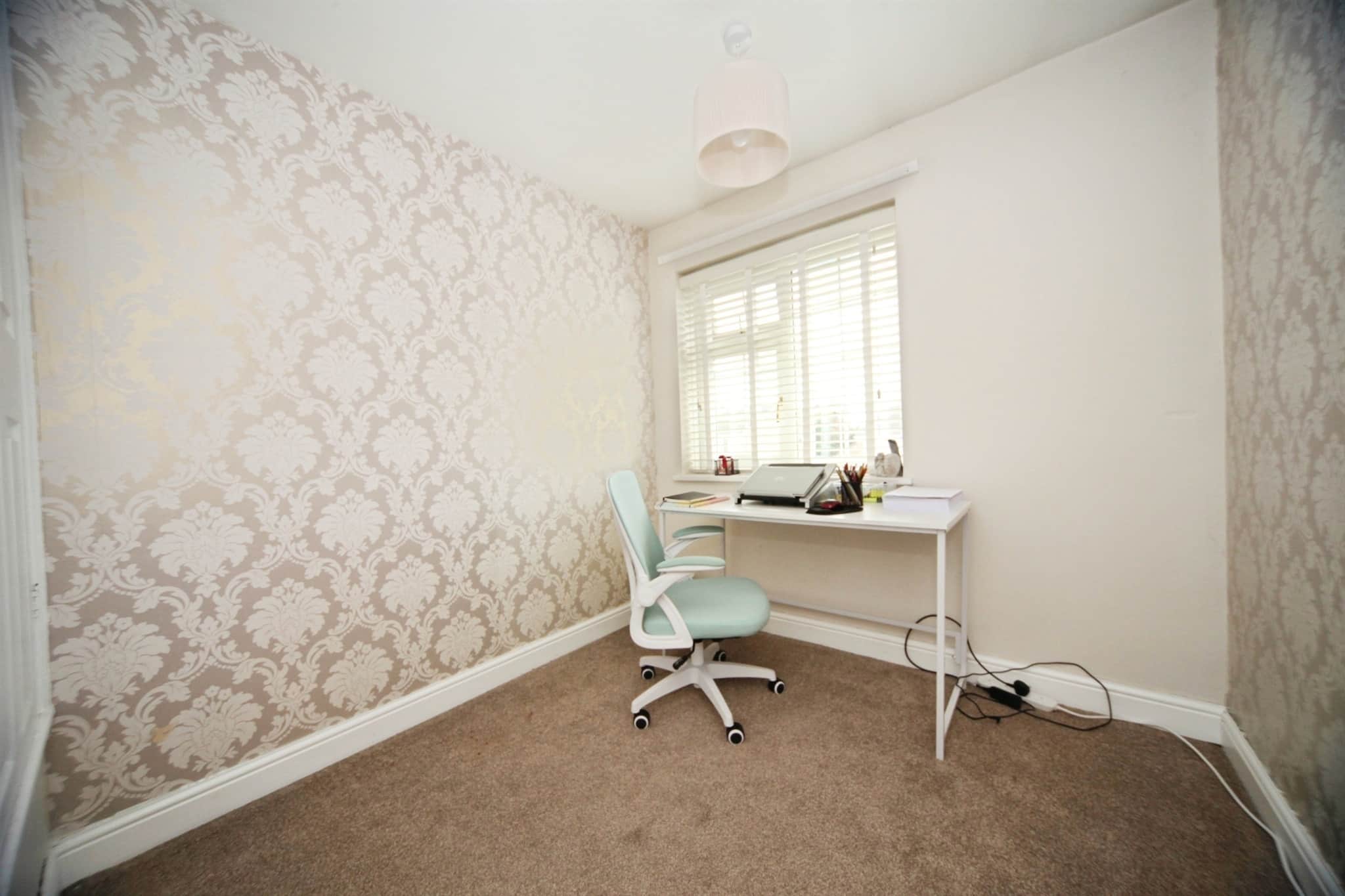 Property at Gelding Close, Luton