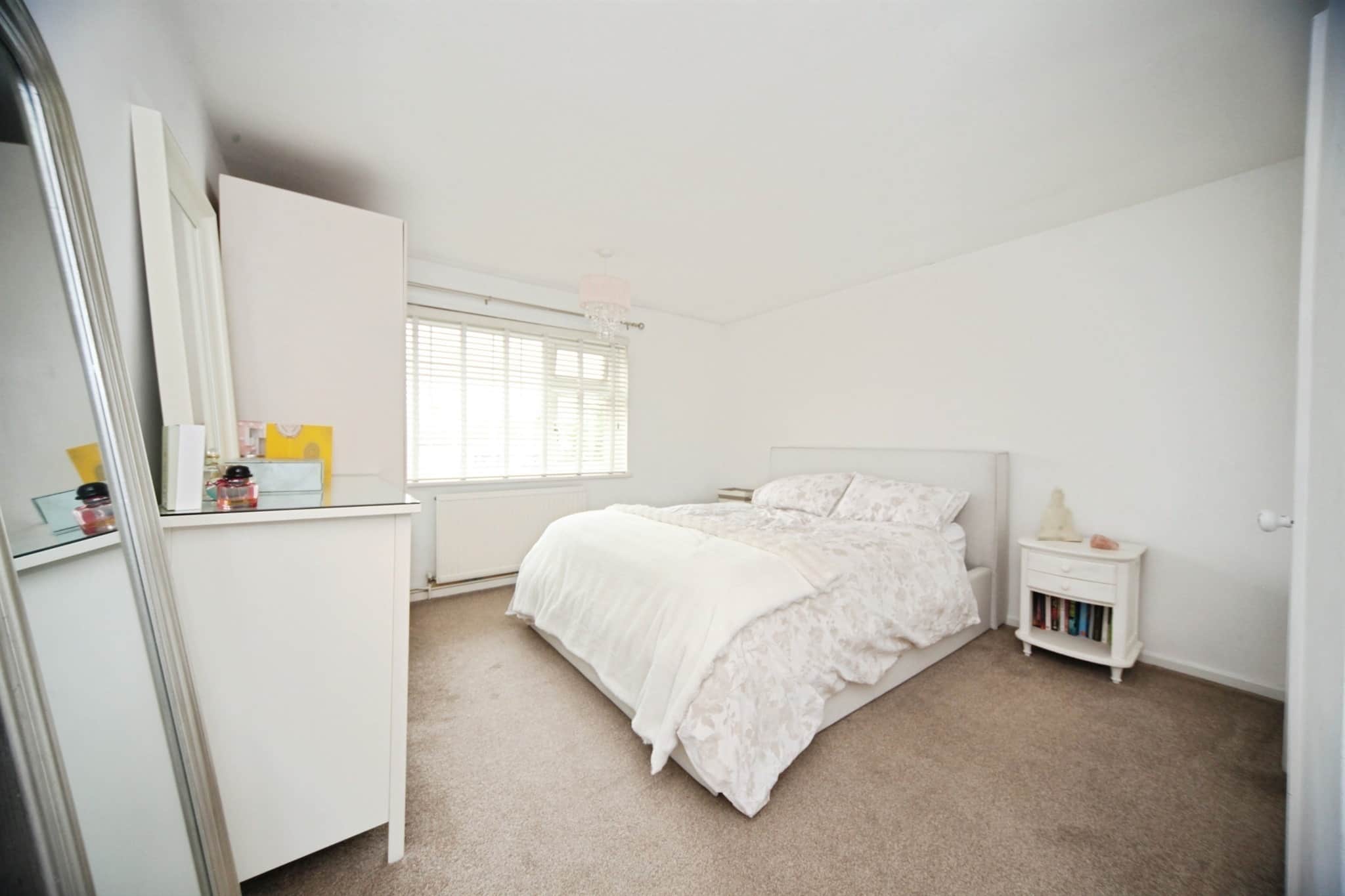 Property at Gelding Close, Luton