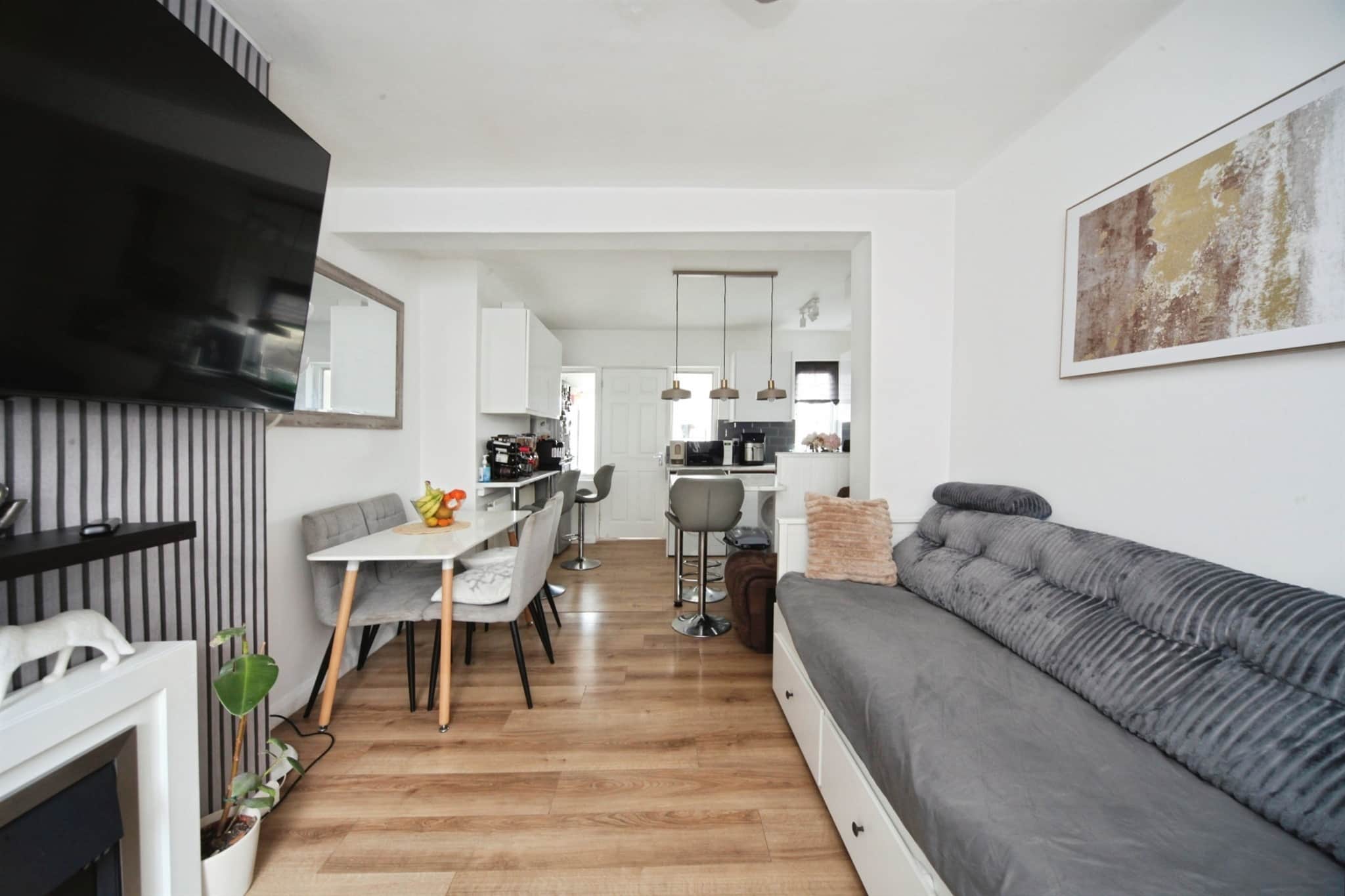 Property at Fourth Avenue, Luton