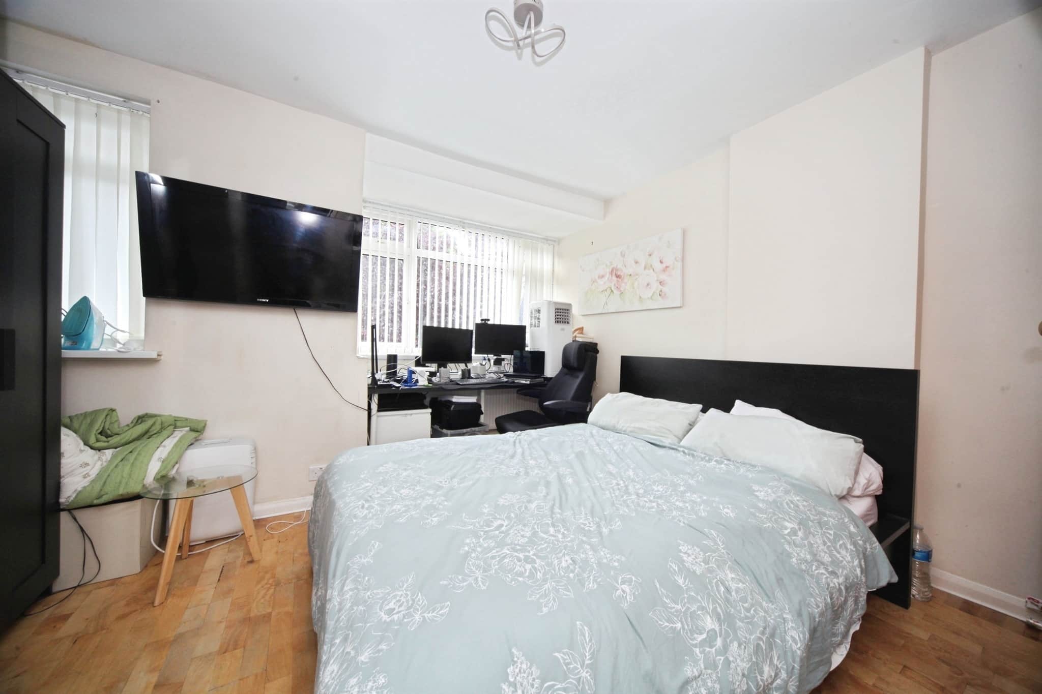 Property at Fourth Avenue, Luton