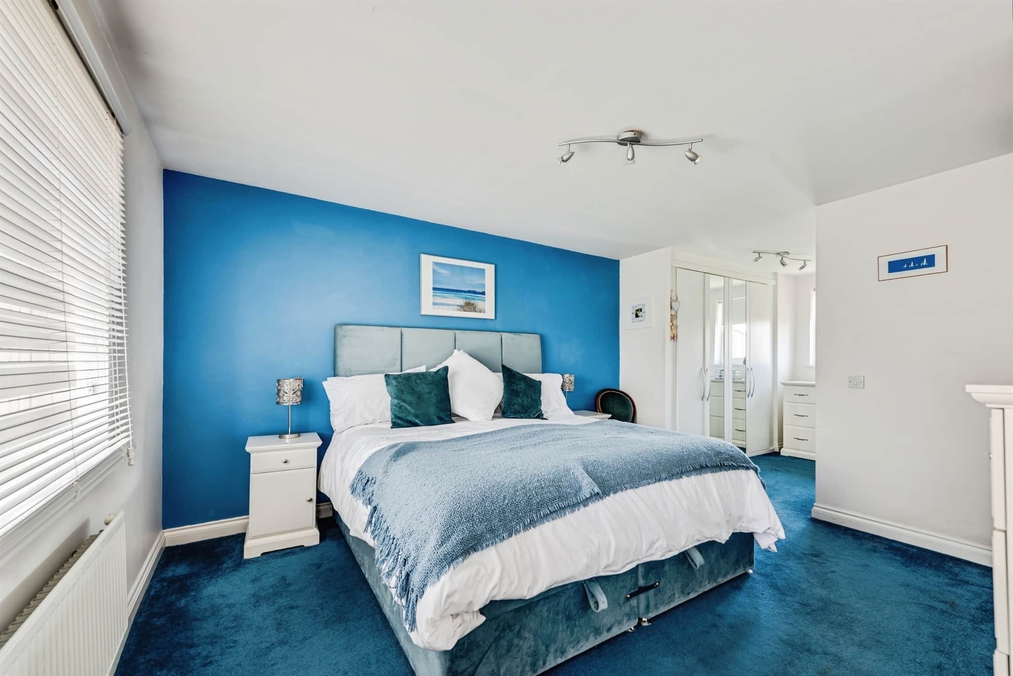 Property at Chestnut Close, Carterton