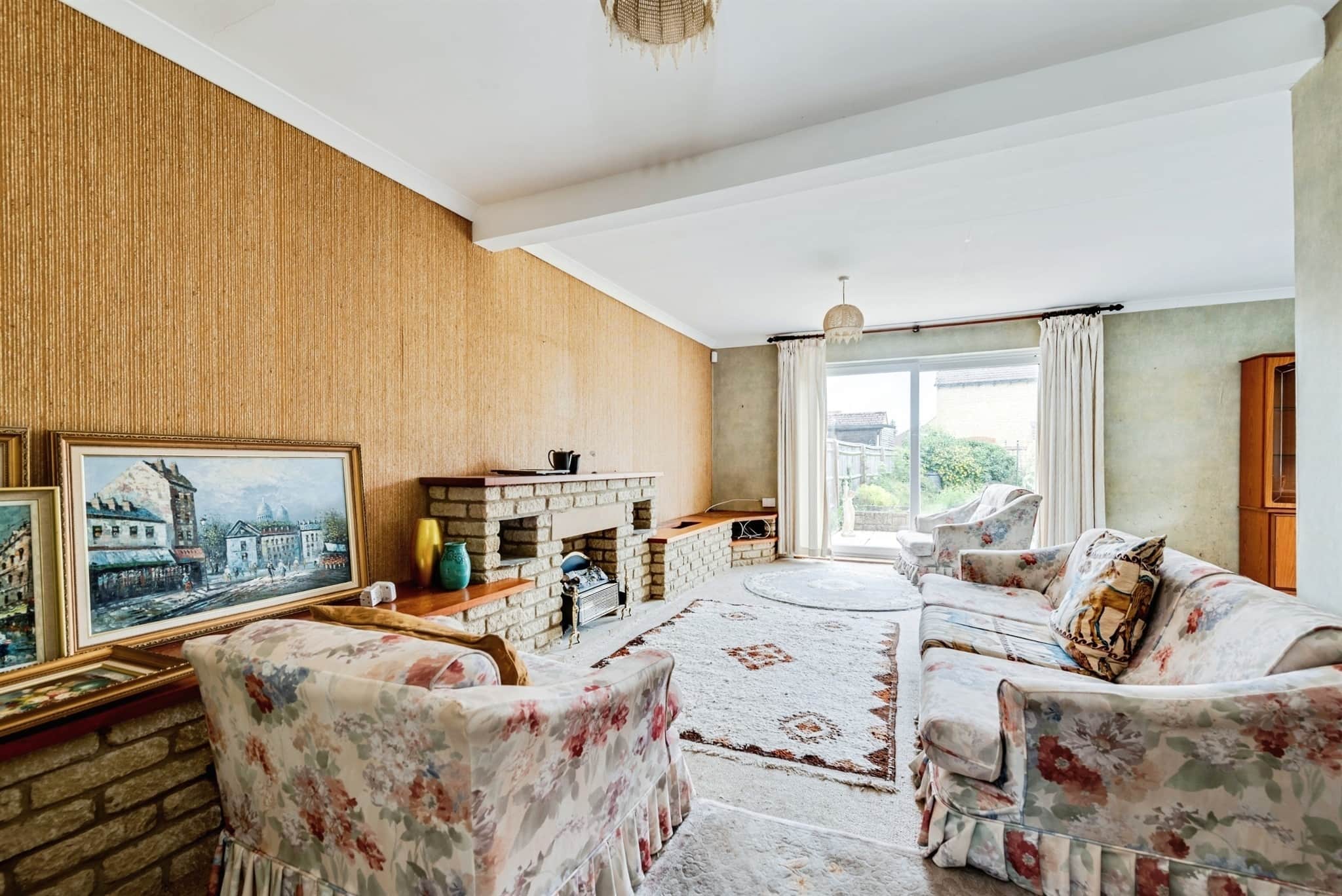 Property at Swinbrook Road, Carterton