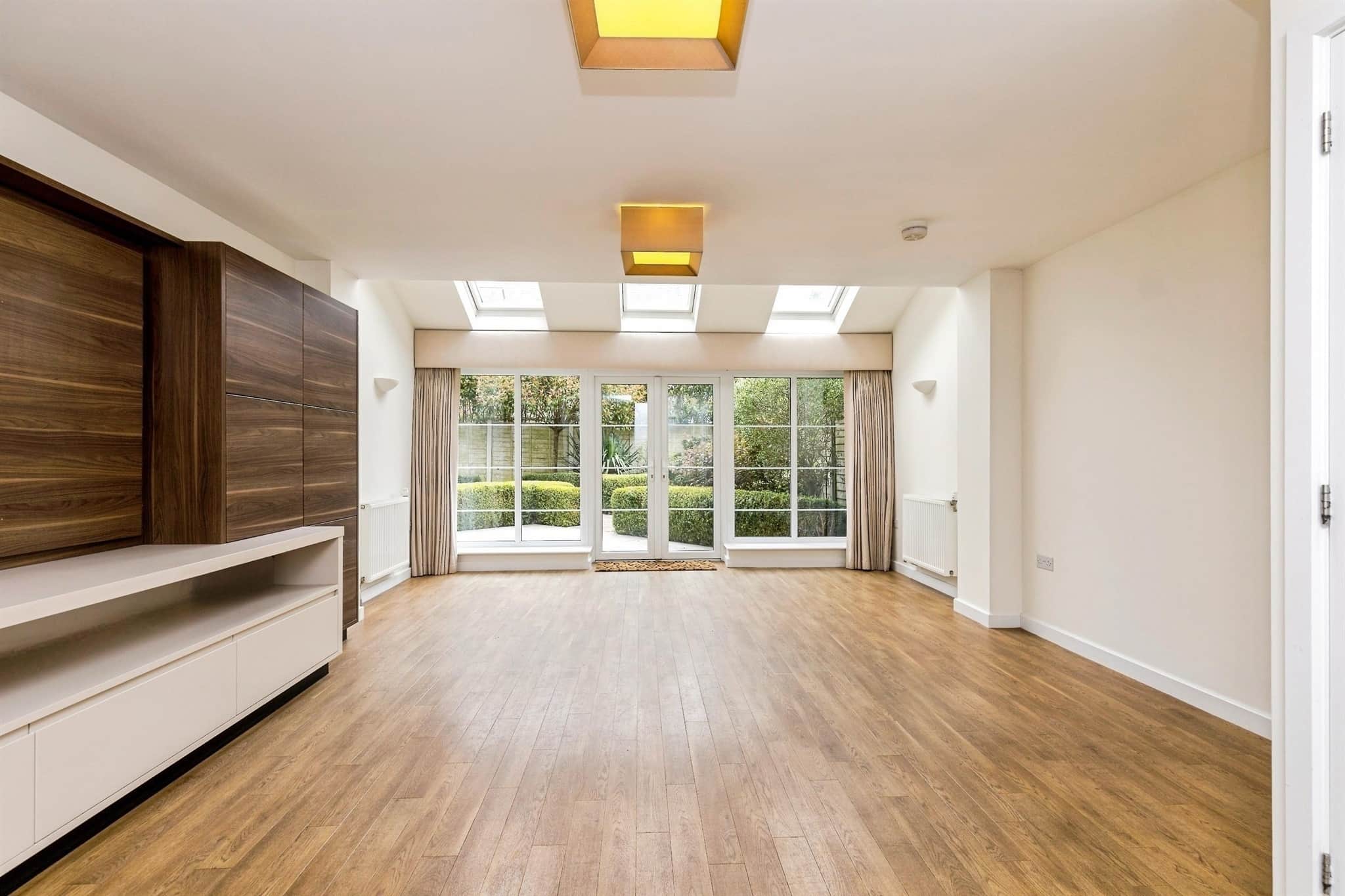 Property at Farley Close, Broadbridge Heath, Horsham