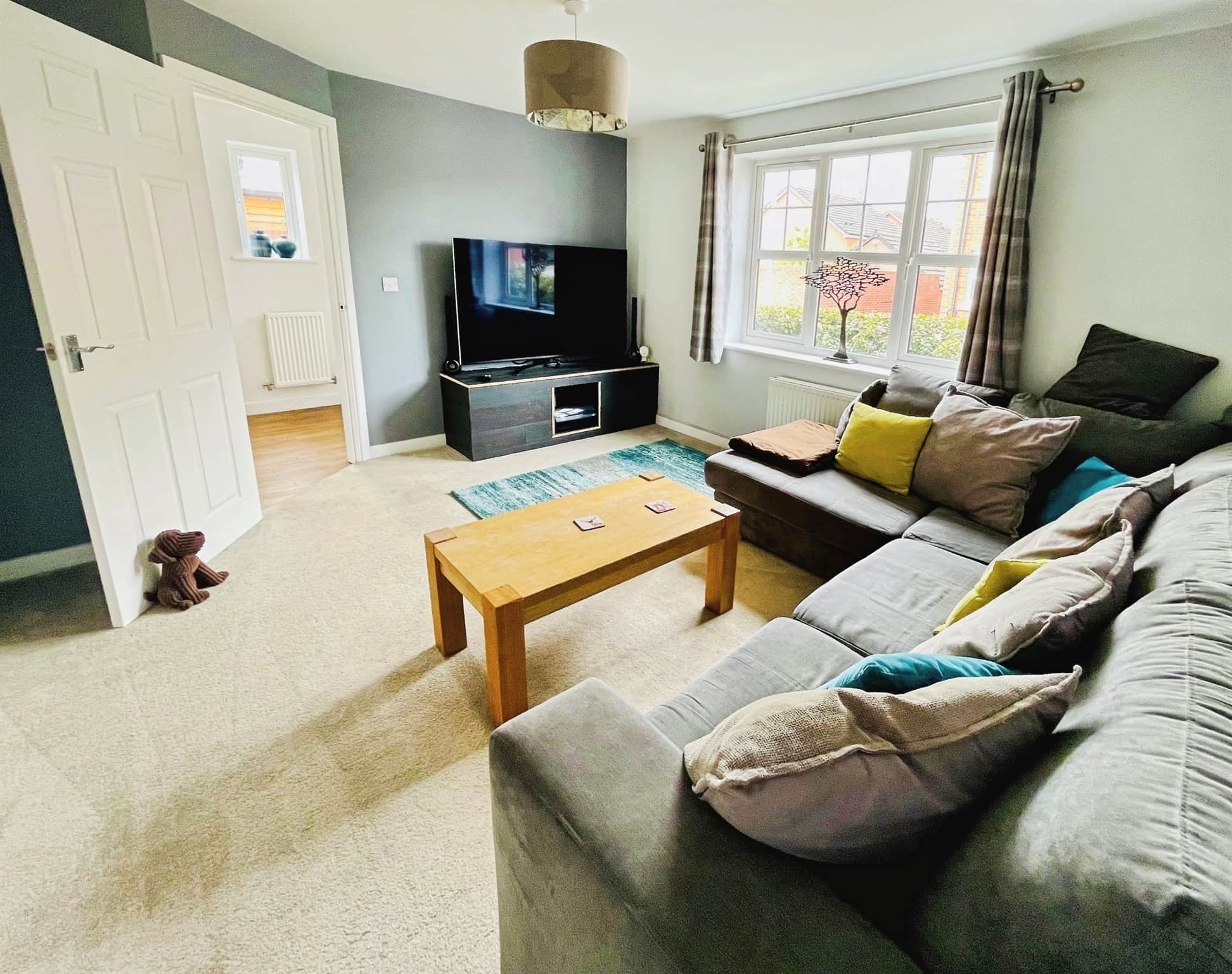Property at Butler Close, Whitnash, Leamington Spa