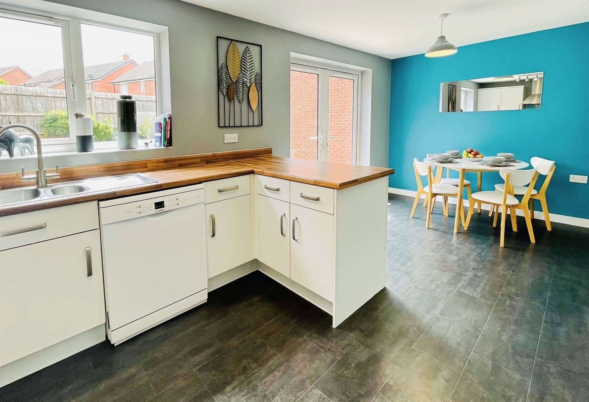 Property at Butler Close, Whitnash, Leamington Spa
