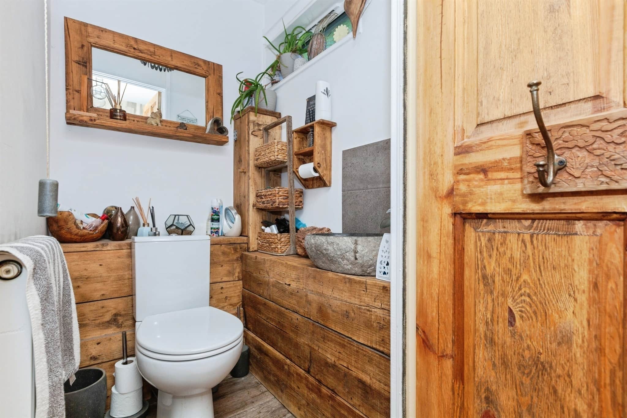 Property at Hopyard Close, Leicester
