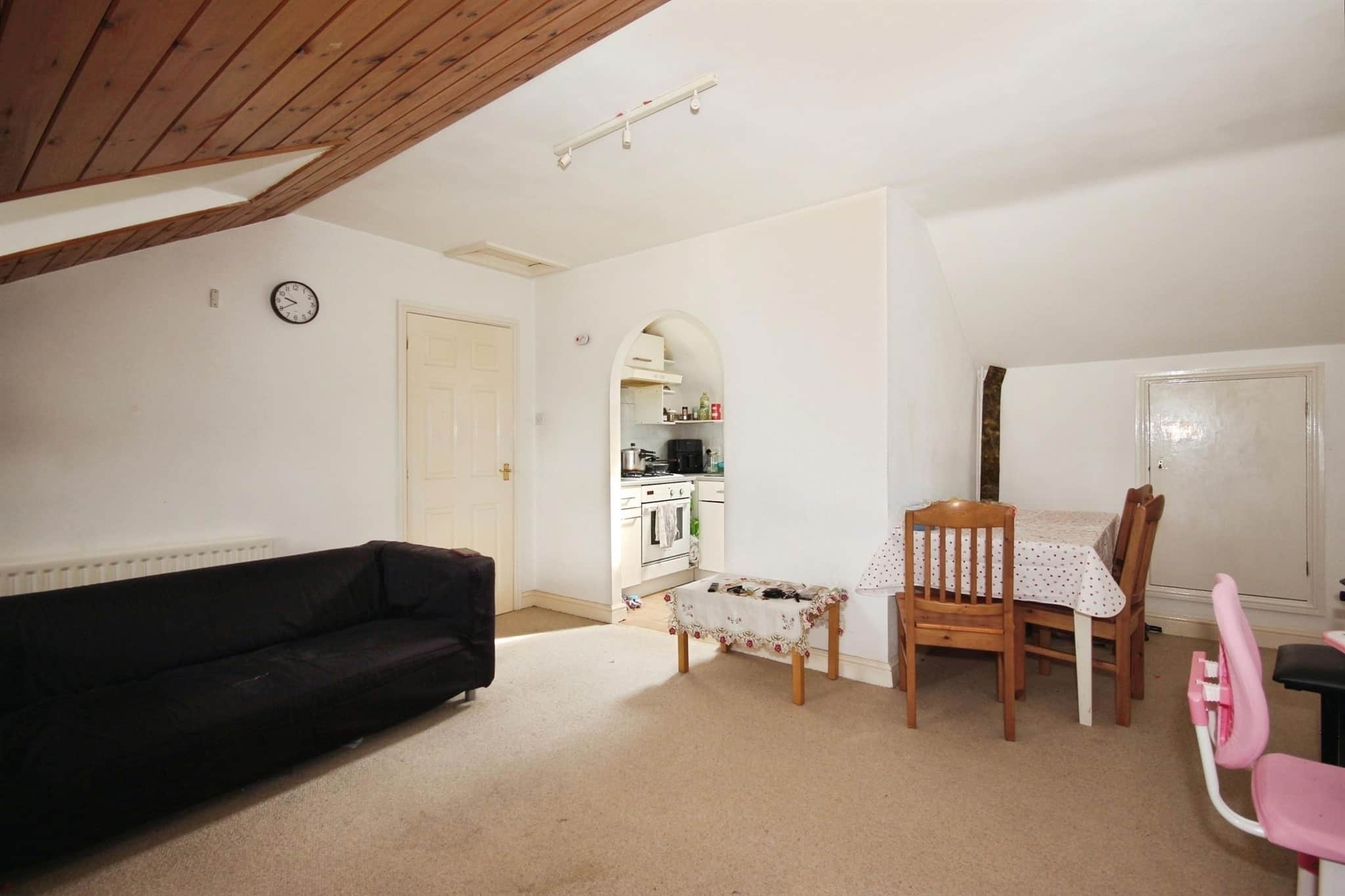Property at Leam Terrace, Leamington Spa