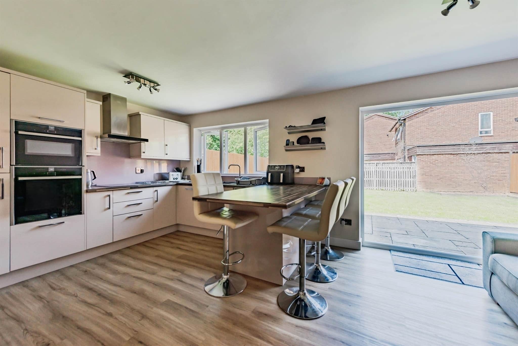 Property at Bridgelands, Copthorne, Crawley