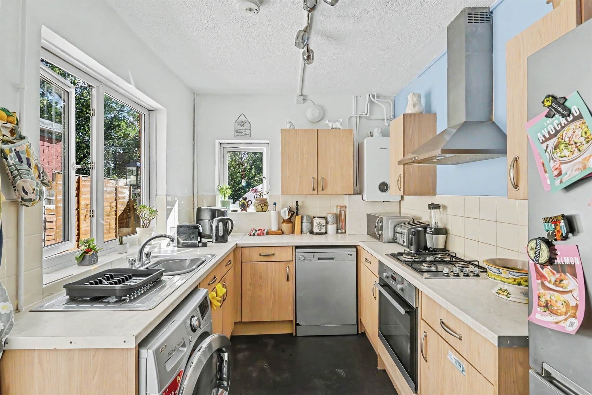 Property at Leslie Road, Northampton