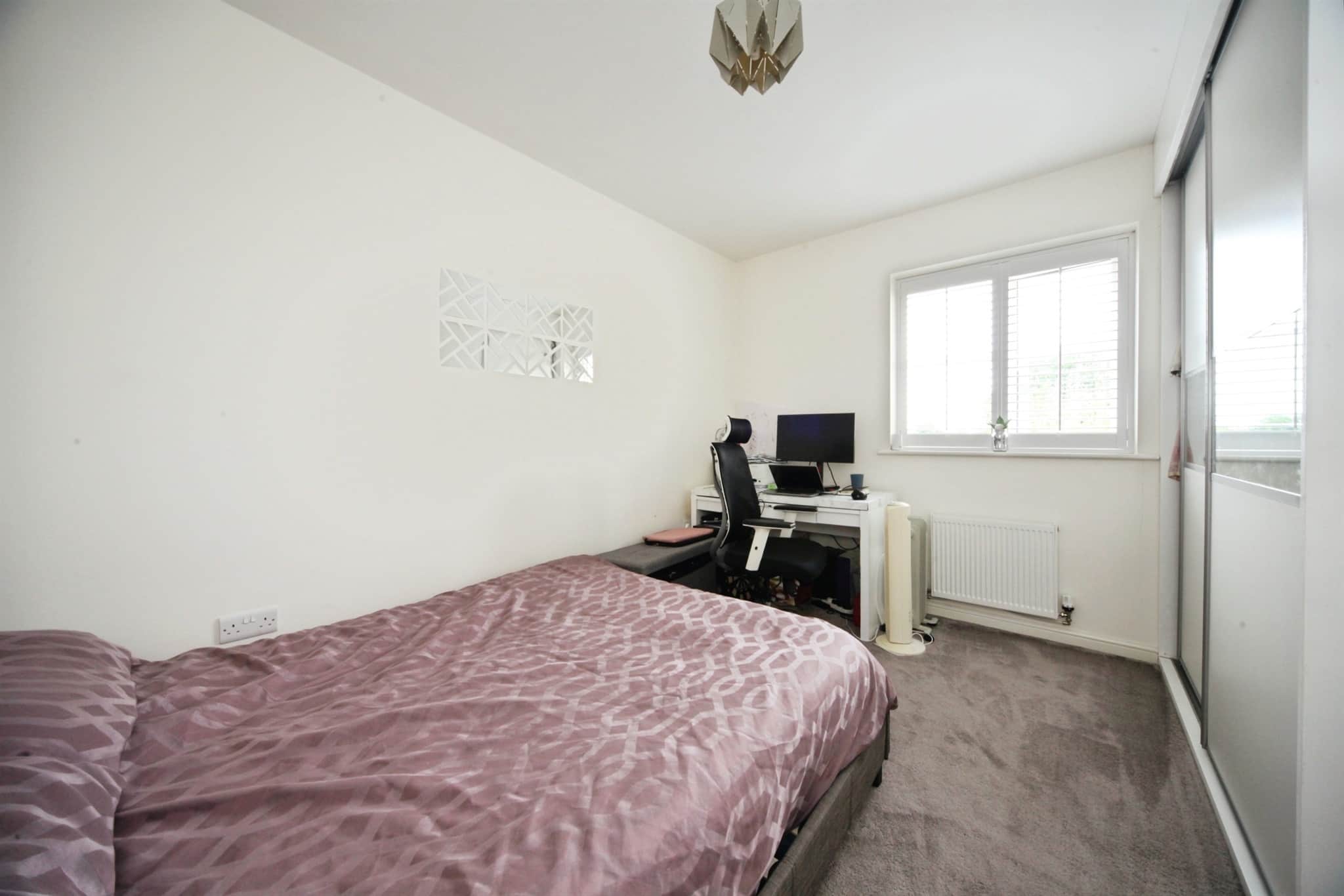 Property at Laurel Close, Luton
