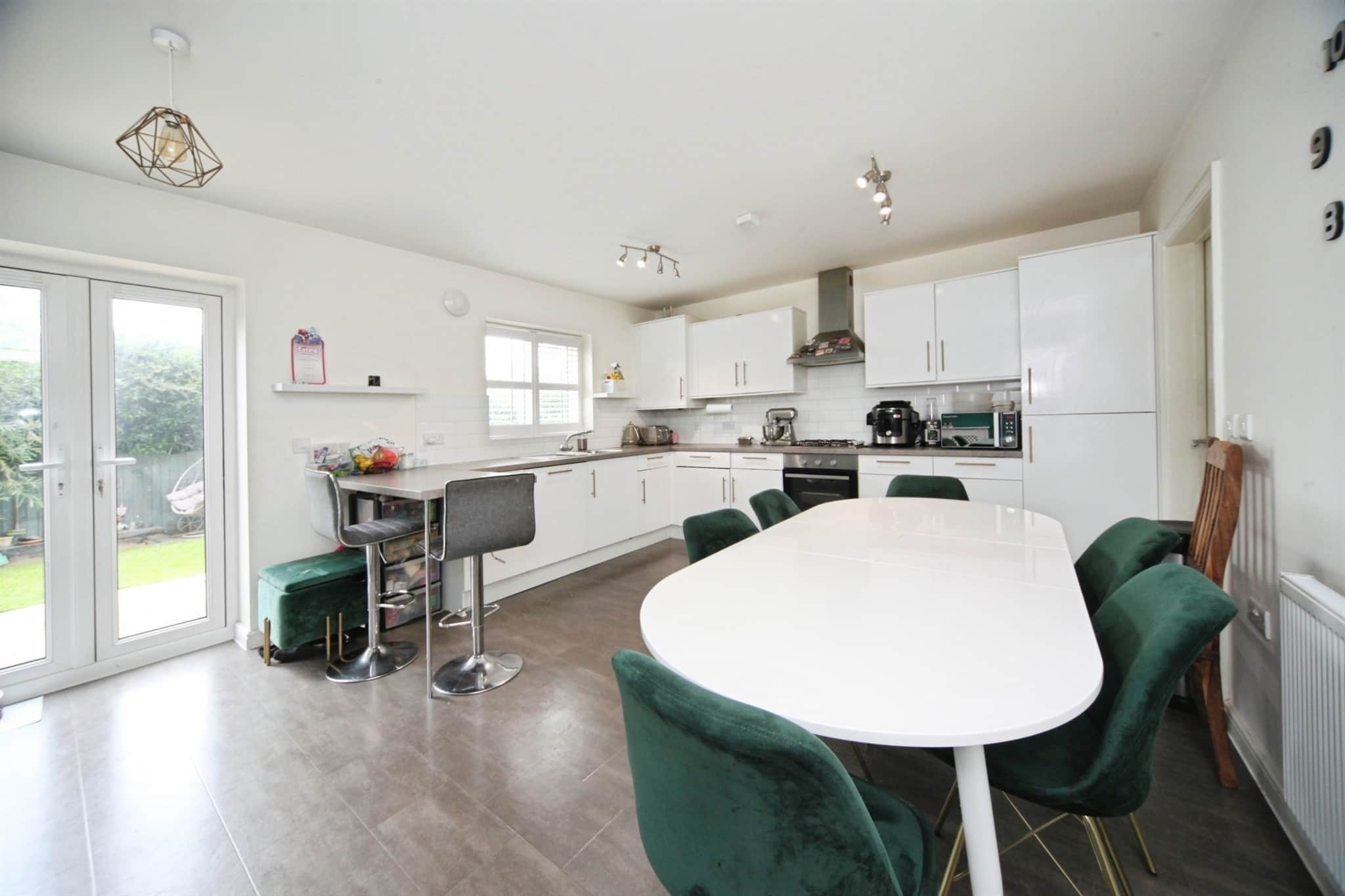 Property at Laurel Close, Luton