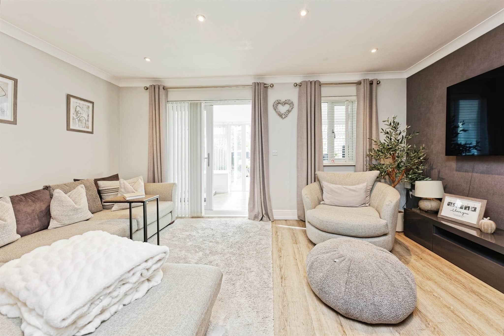 Property at Updown Way, Chartham, Canterbury