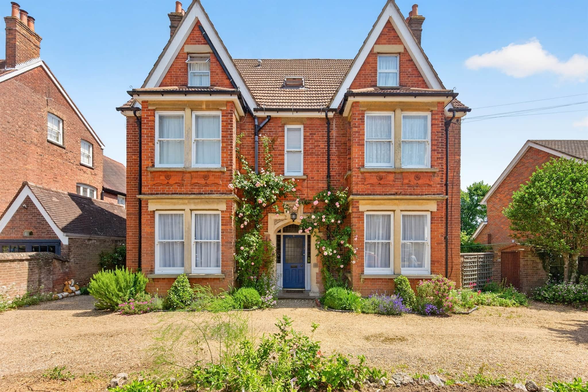Property at Rosebery Avenue, Harpenden
