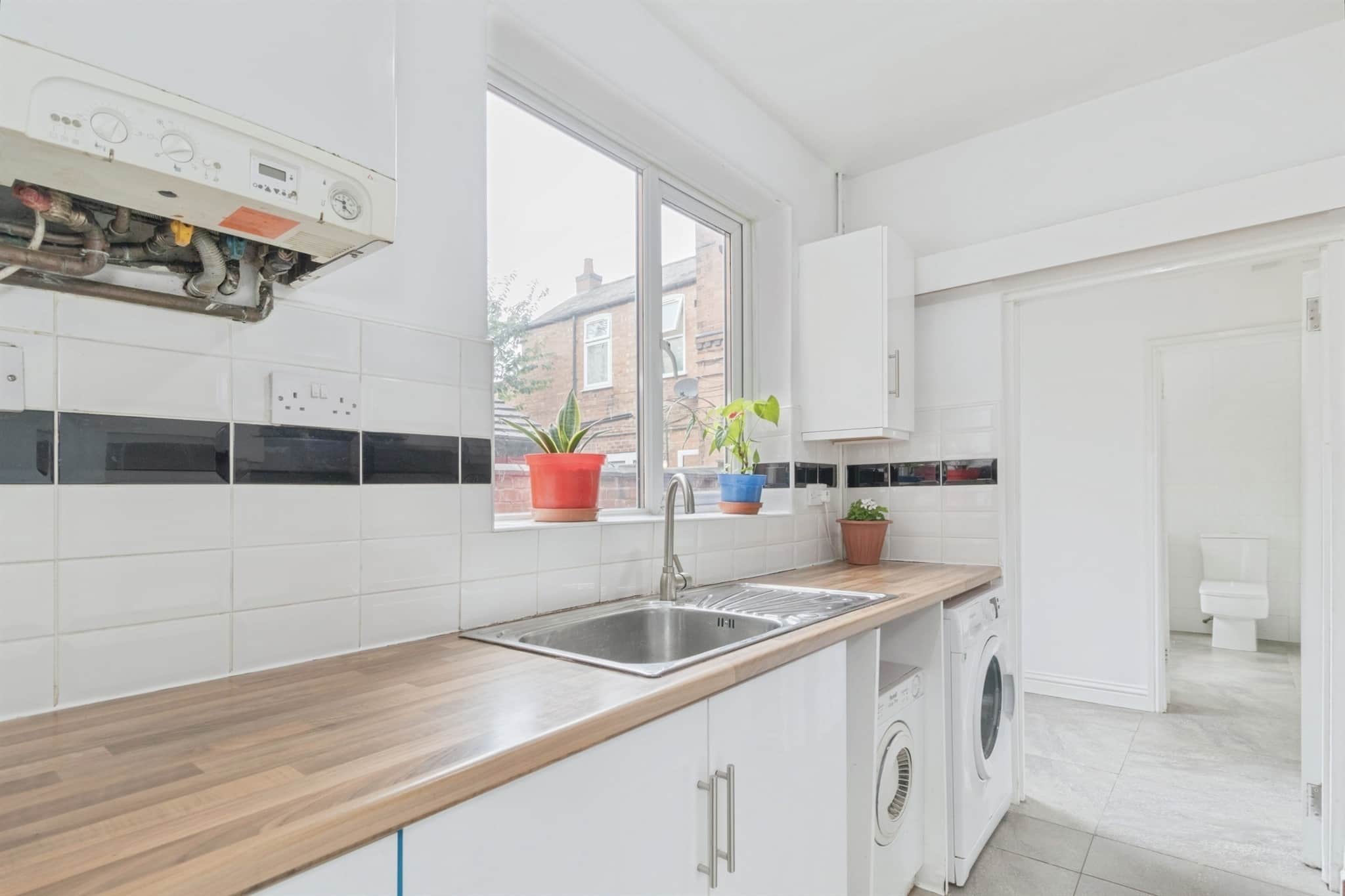 Property at Avenue Road Extension, Leicester