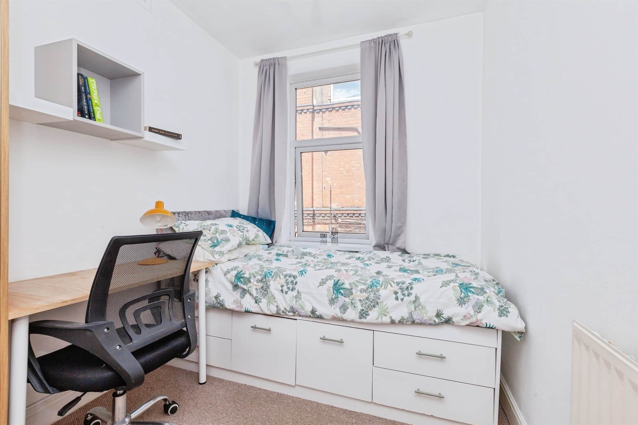 Property at Avenue Road Extension, Leicester
