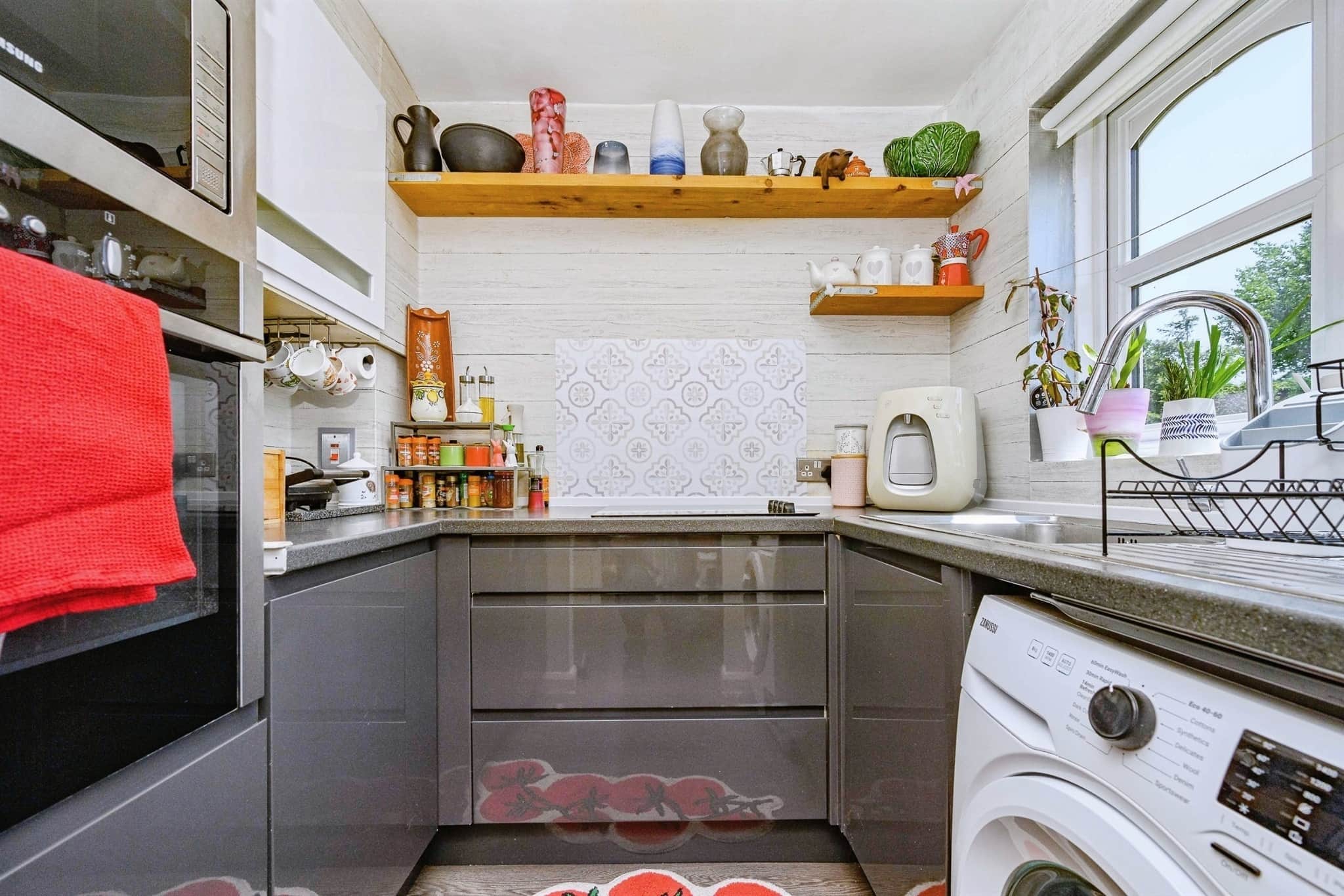 Property at Foxlands Close, Leavesden, WATFORD