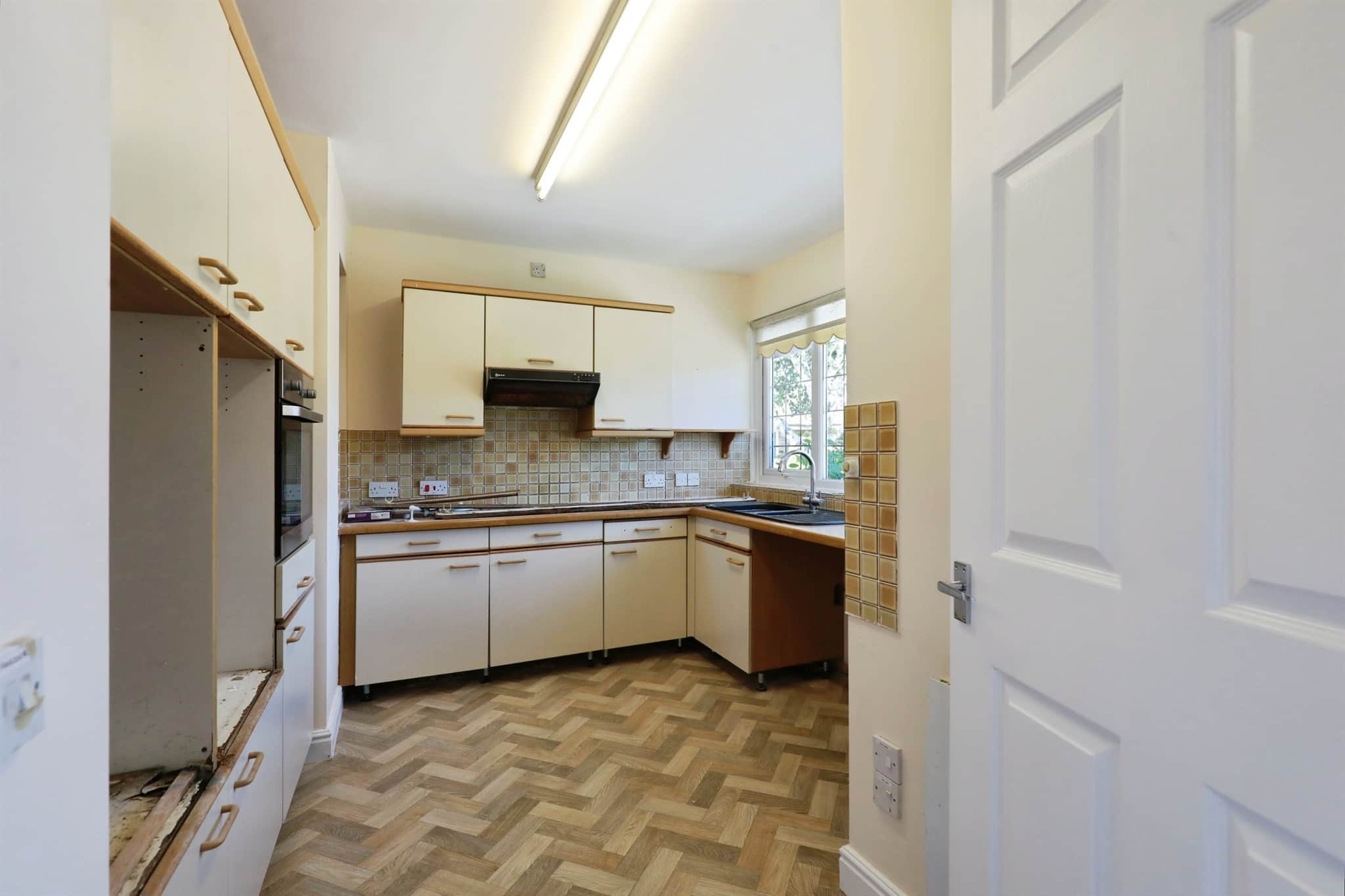 Property at Avon Meadow Close, Stratford-Upon-Avon