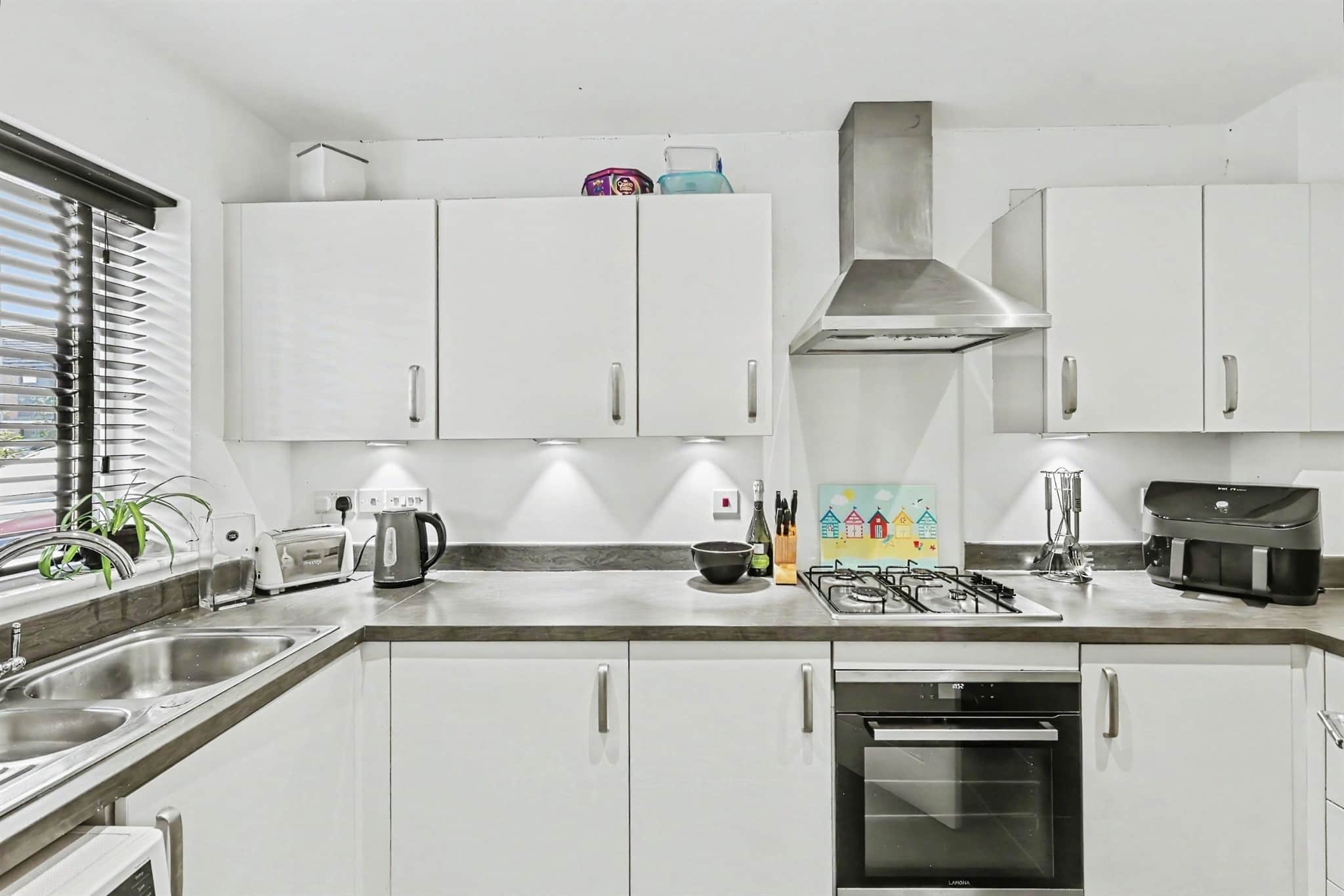 Property at Kensington Close, Northampton