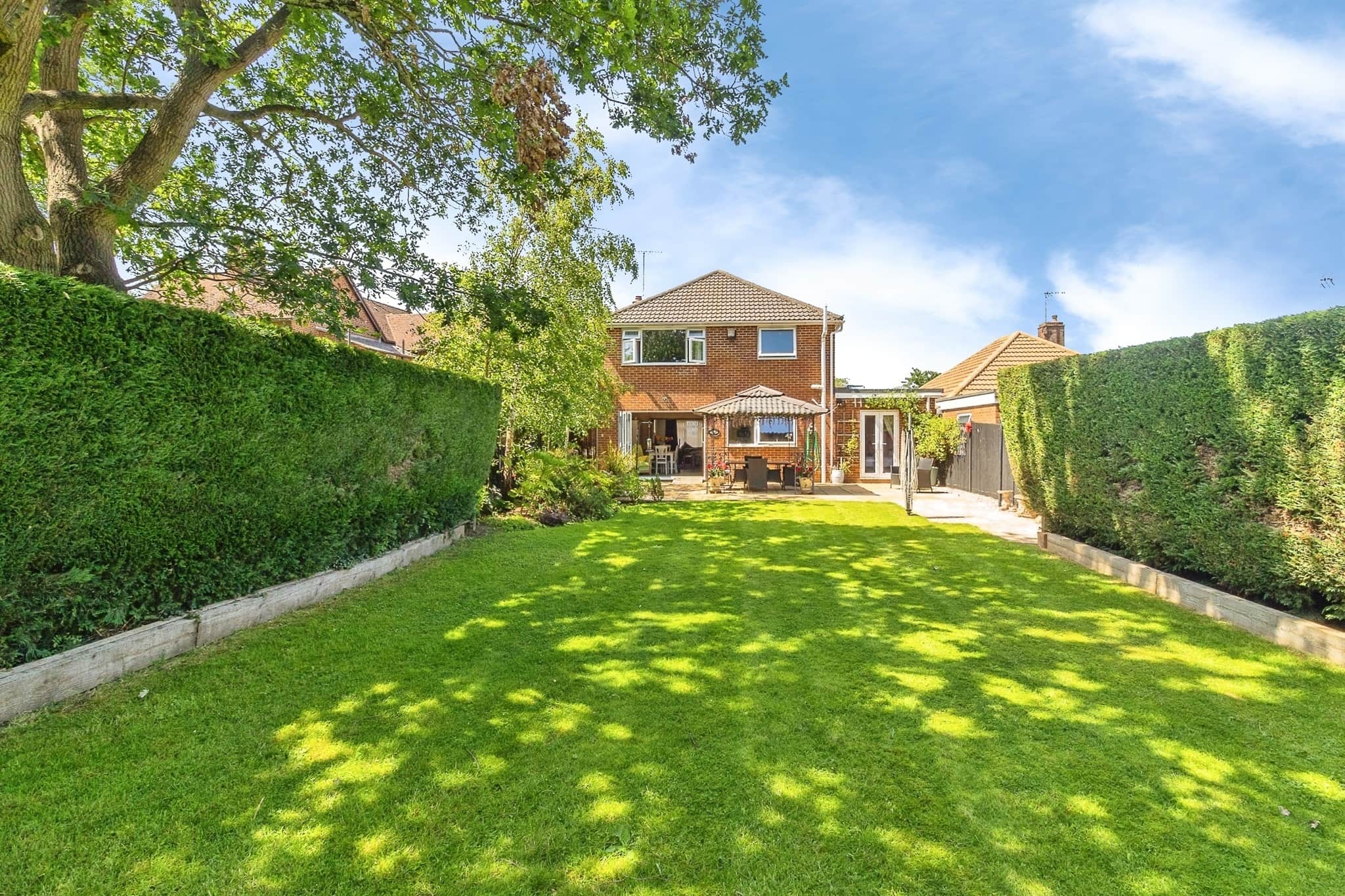 Property at Grovebury Road, Leighton Buzzard
