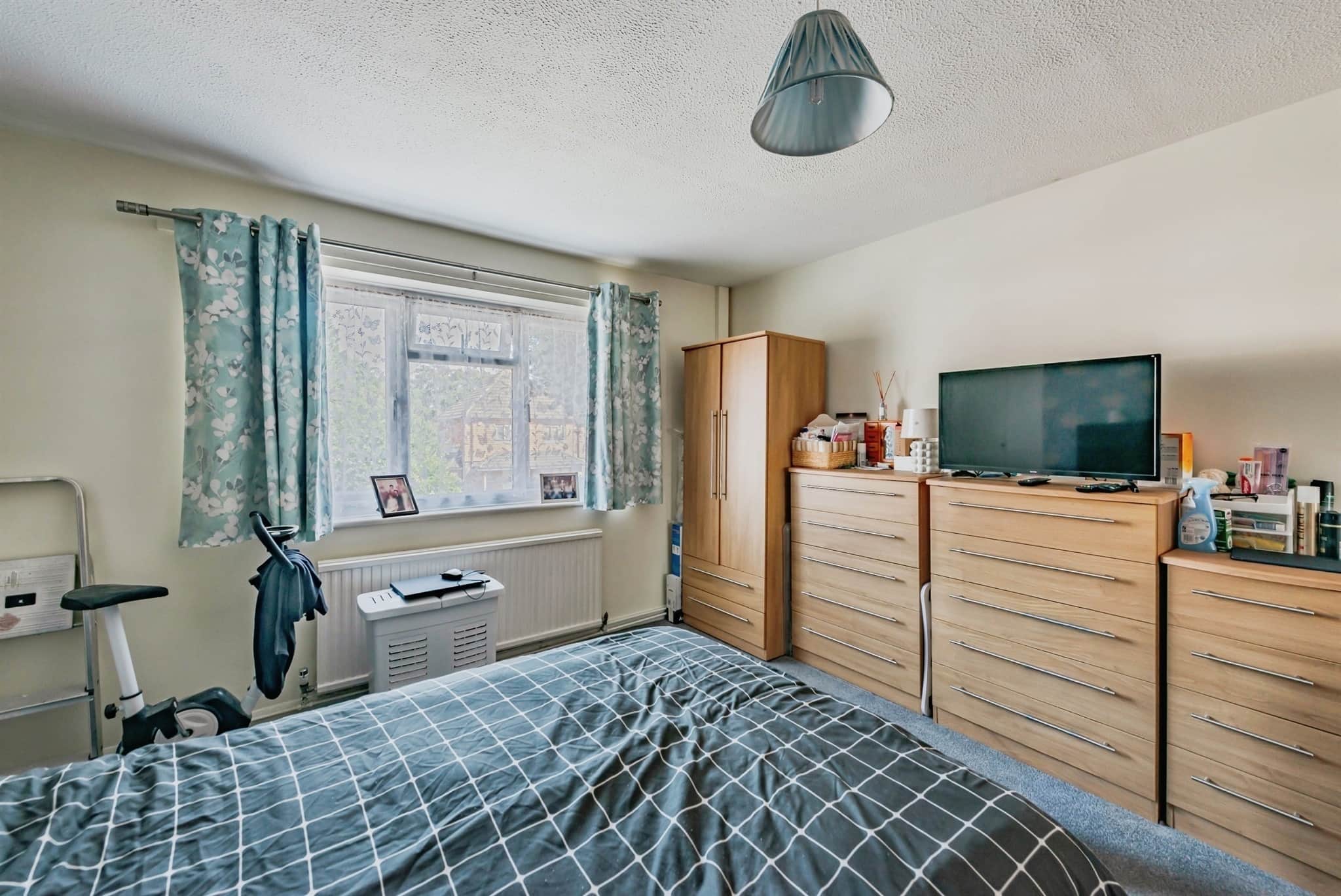 Property at Queens Road, Horley