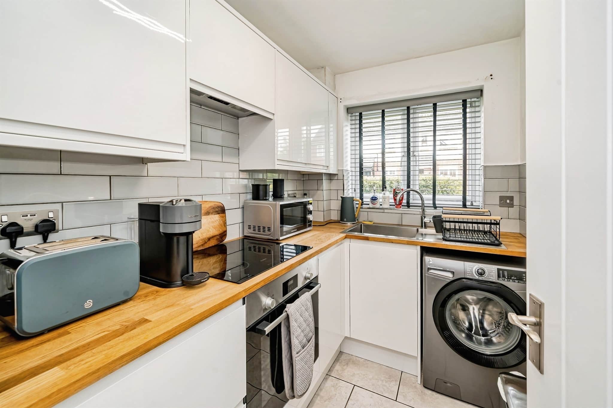 Property at Holly Drive, Aylesbury