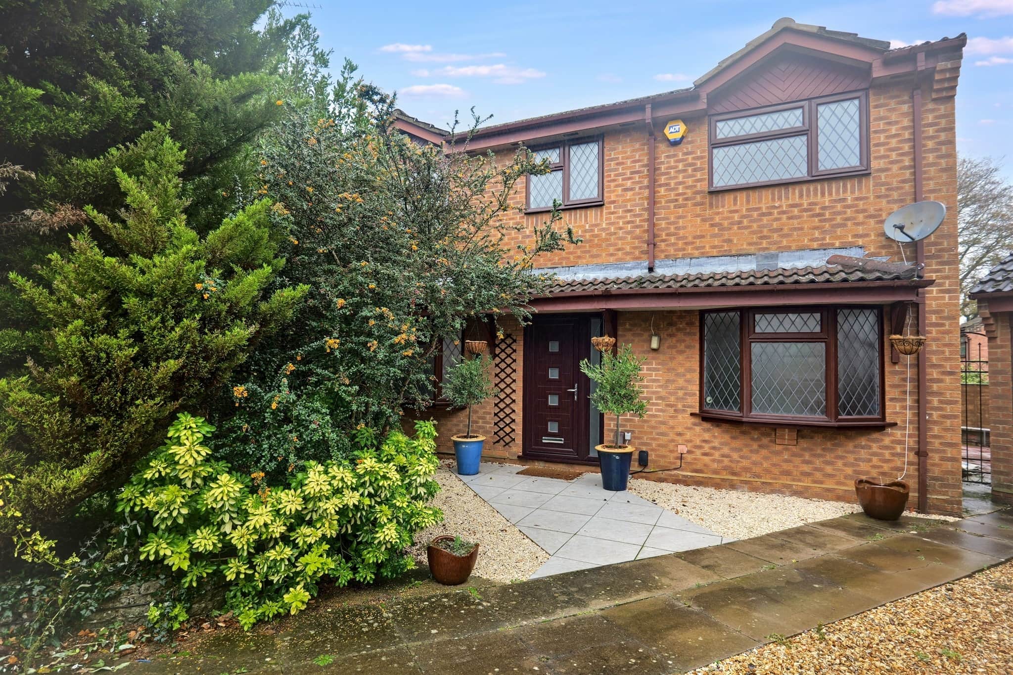 Property at Adur Close, West End, Southampton