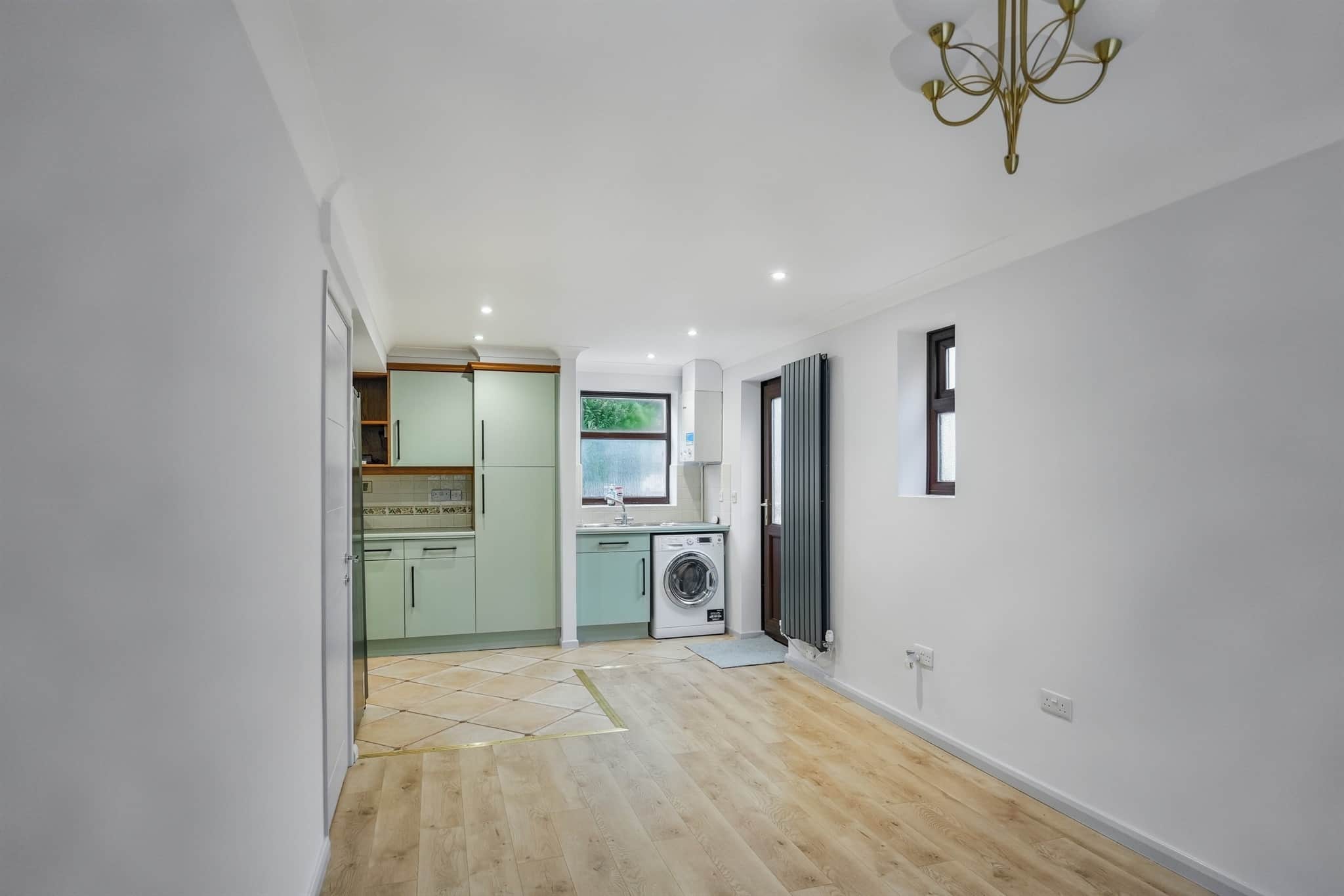 Property at Adur Close, West End, Southampton