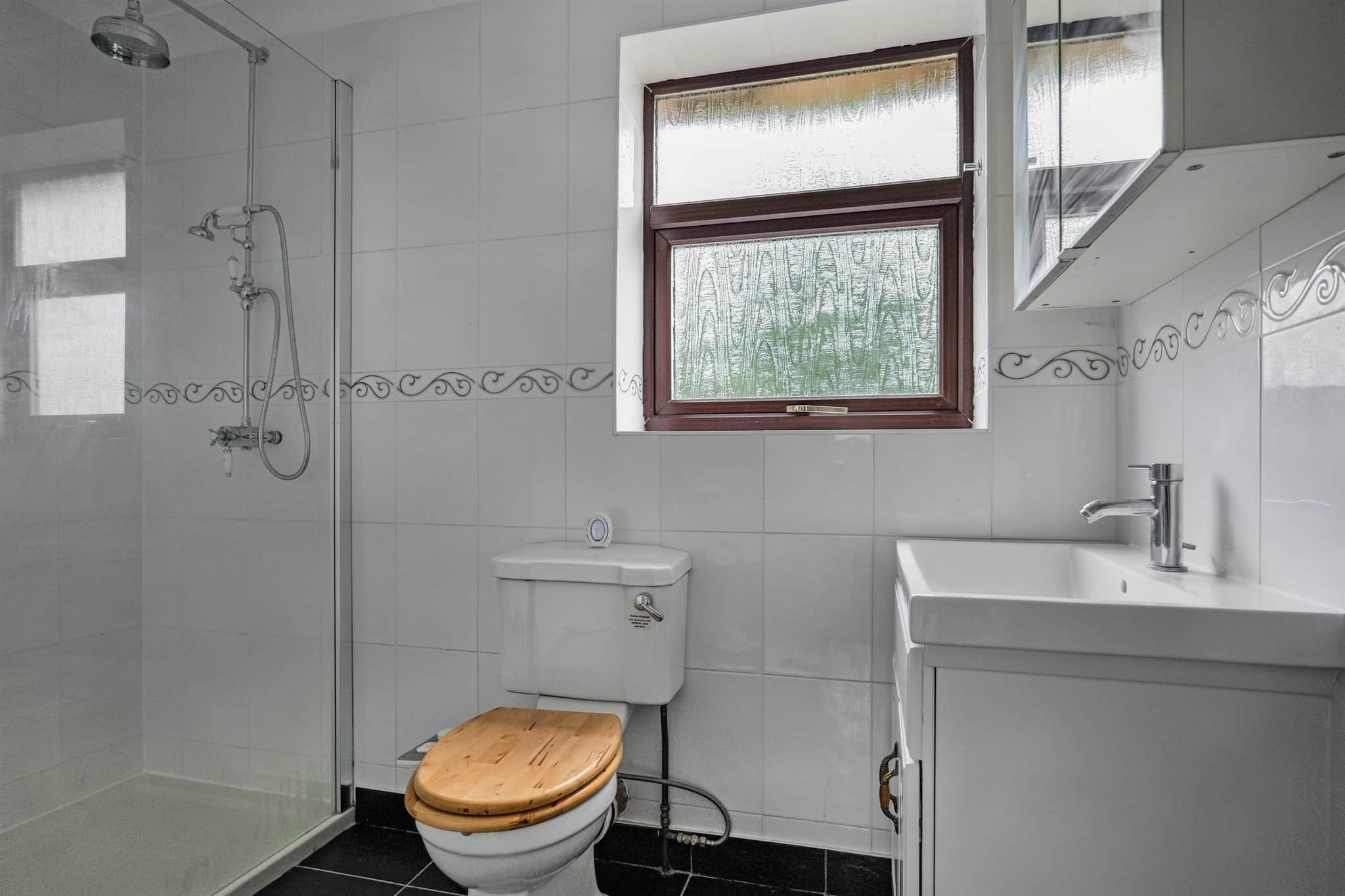 Property at Adur Close, West End, Southampton